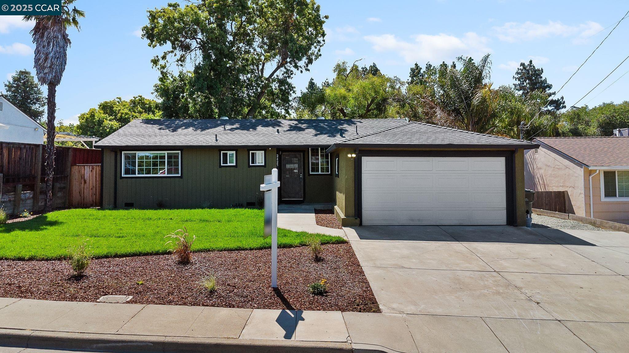 Detail Gallery Image 32 of 40 For 2425 Jerilynn Dr, Concord,  CA 94519 - 3 Beds | 2 Baths