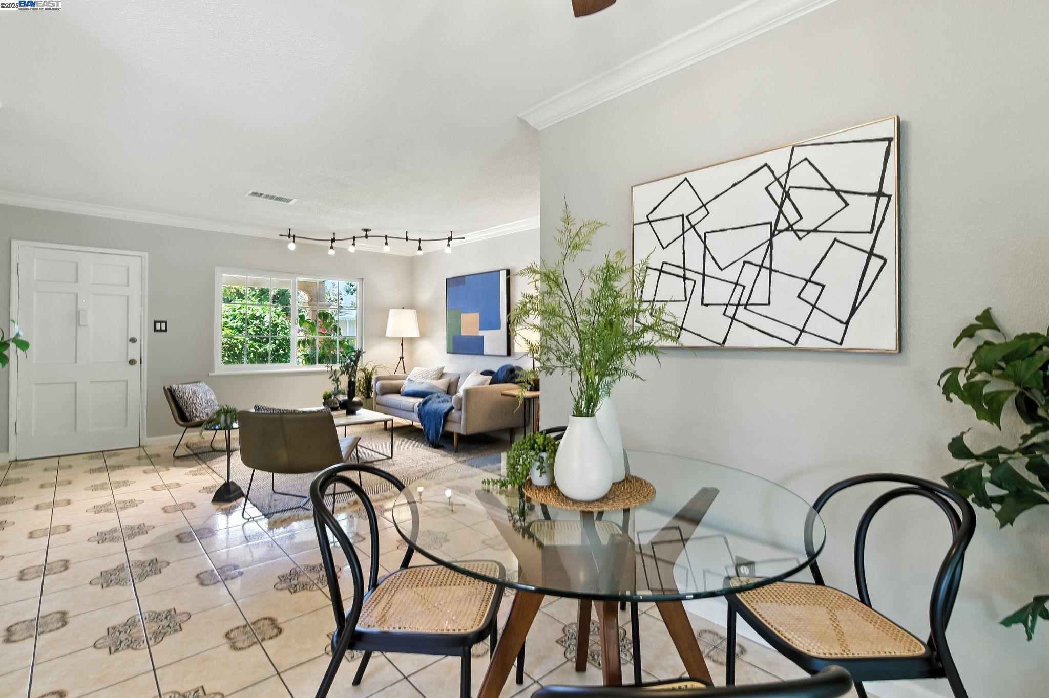 Detail Gallery Image 5 of 29 For 561 Culp Avenue, Hayward,  CA 94544 - 3 Beds | 1 Baths