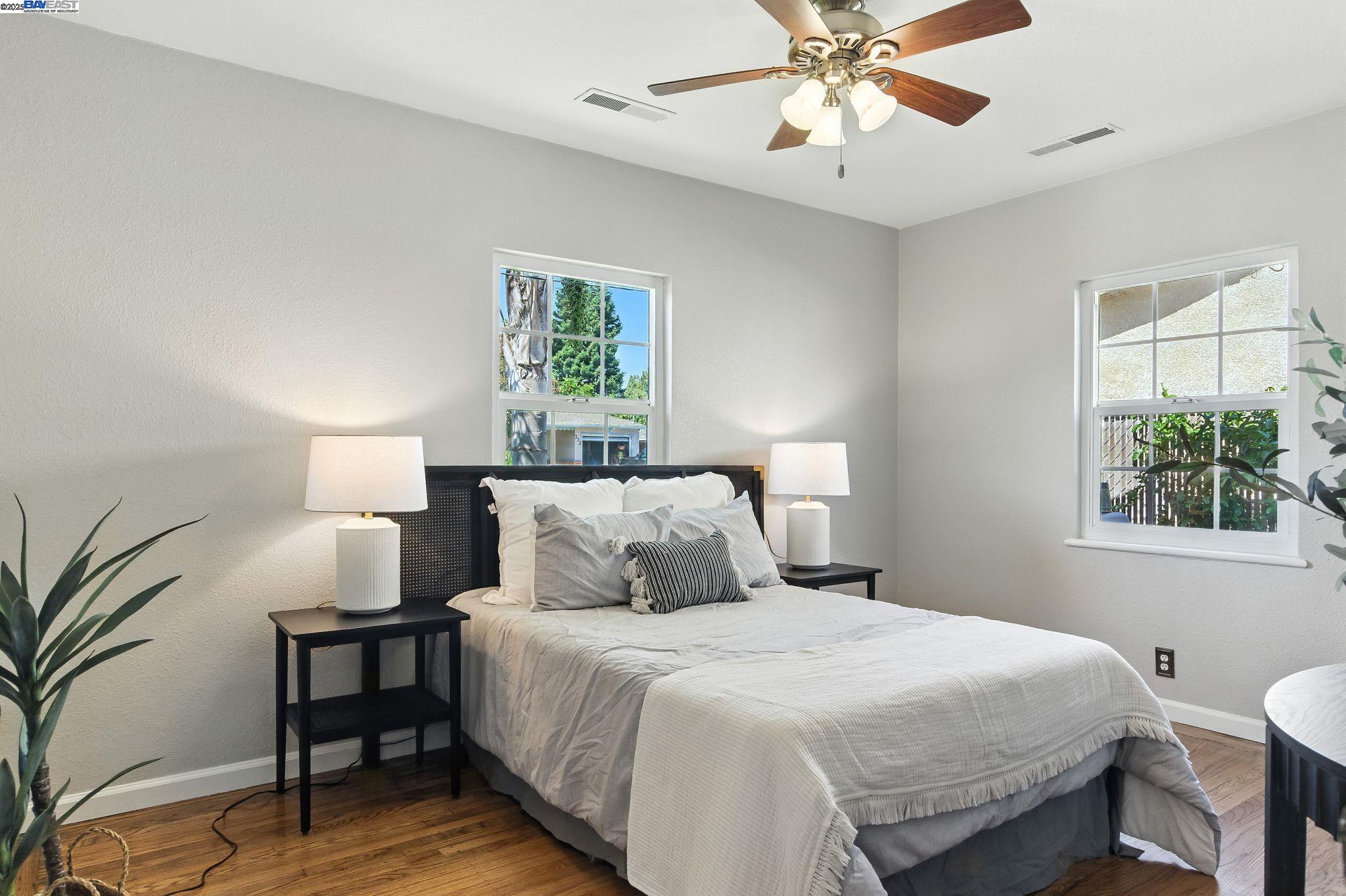 Detail Gallery Image 8 of 29 For 561 Culp Avenue, Hayward,  CA 94544 - 3 Beds | 1 Baths