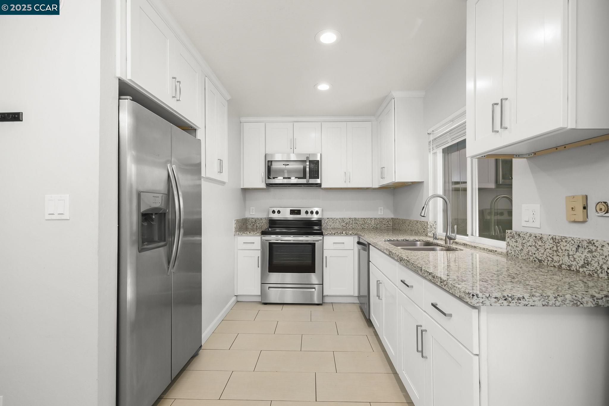 Photo #14: 41108314 Listing: Photo #14