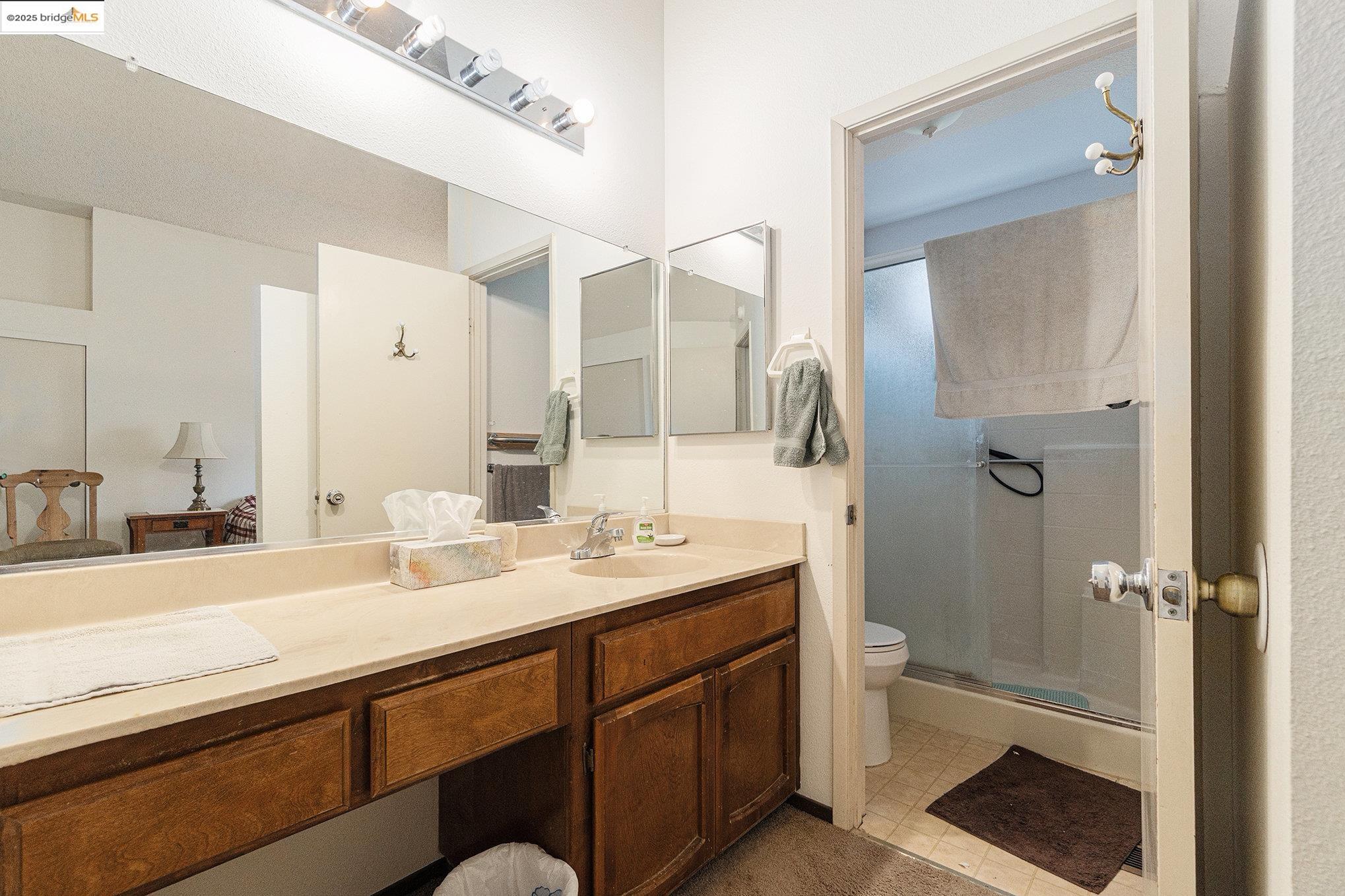 Detail Gallery Image 12 of 17 For 2513 Brazil Dr, Antioch,  CA 94509 - 3 Beds | 2 Baths