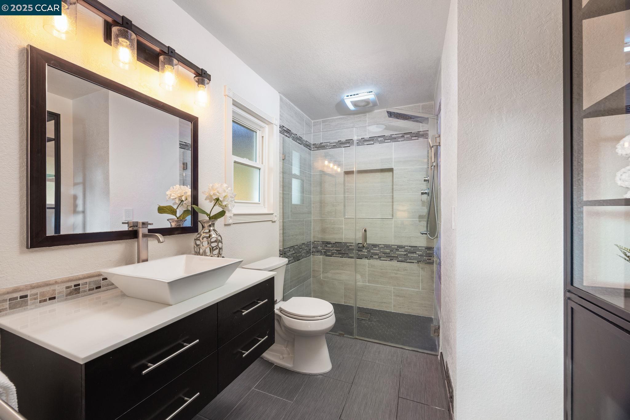 Detail Gallery Image 15 of 27 For 5059 Saint Patricia Ct, Concord,  CA 94521 - 3 Beds | 2 Baths