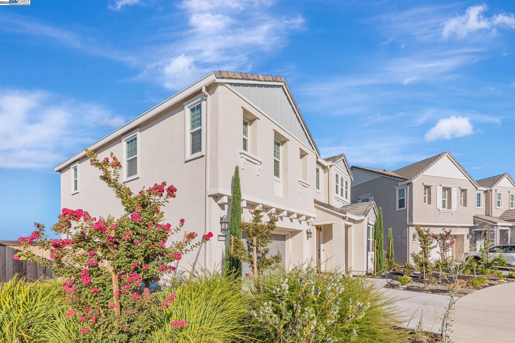 Detail Gallery Image 3 of 38 For 6716 Kiln Pl, Tracy,  CA 95377 - 5 Beds | 3 Baths
