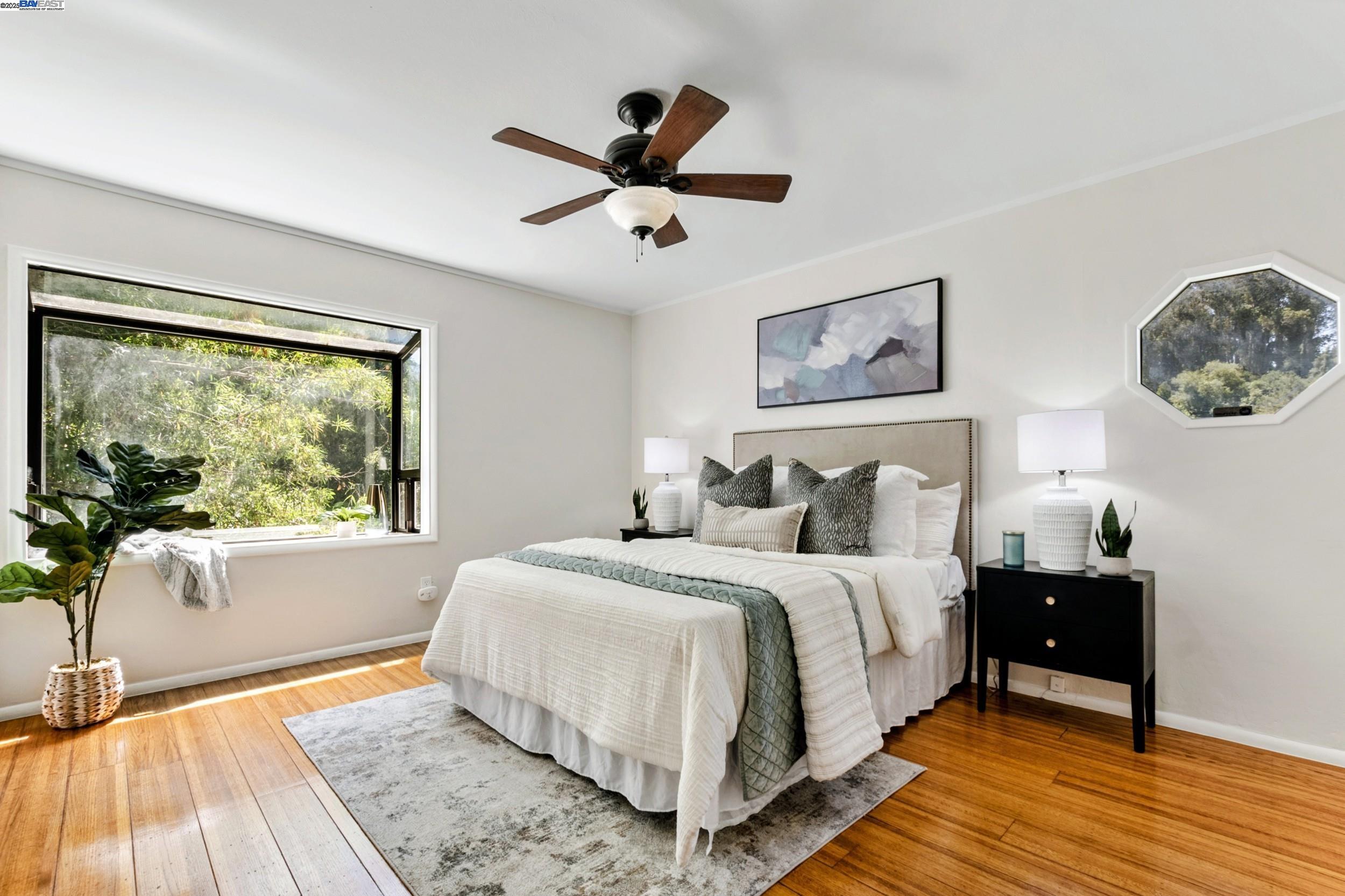 Detail Gallery Image 23 of 51 For 2593 El Caminito, Oakland,  CA 94611 - 4 Beds | 2/1 Baths