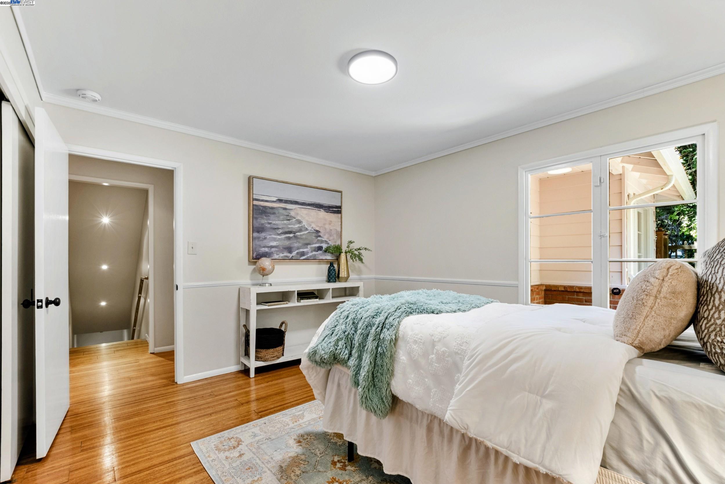 Detail Gallery Image 29 of 51 For 2593 El Caminito, Oakland,  CA 94611 - 4 Beds | 2/1 Baths