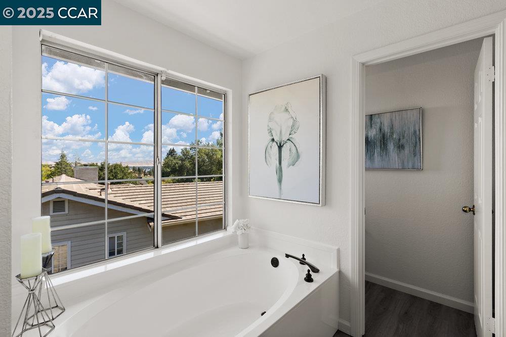 Detail Gallery Image 23 of 44 For 249 Netherby Pl, Pleasant Hill,  CA 94523 - 4 Beds | 3 Baths