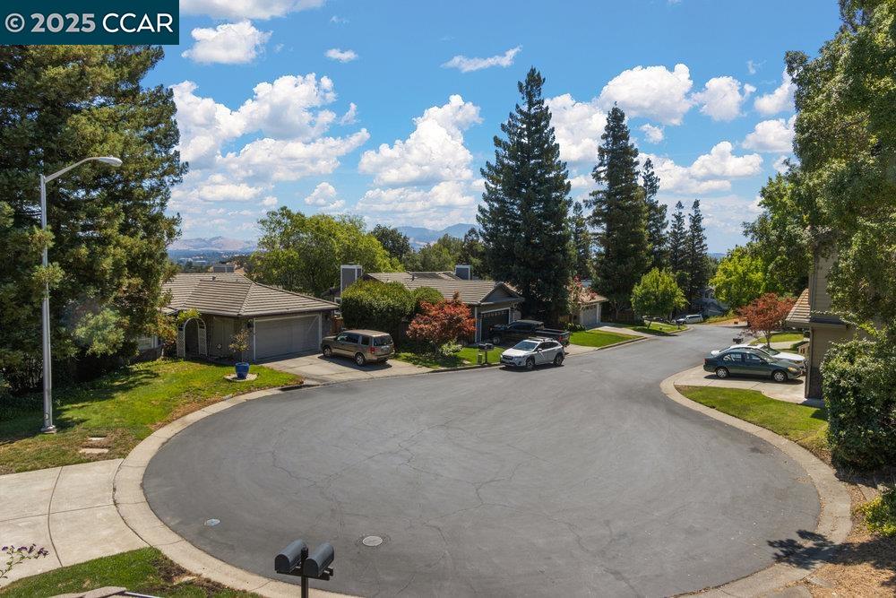 Detail Gallery Image 33 of 44 For 249 Netherby Pl, Pleasant Hill,  CA 94523 - 4 Beds | 3 Baths