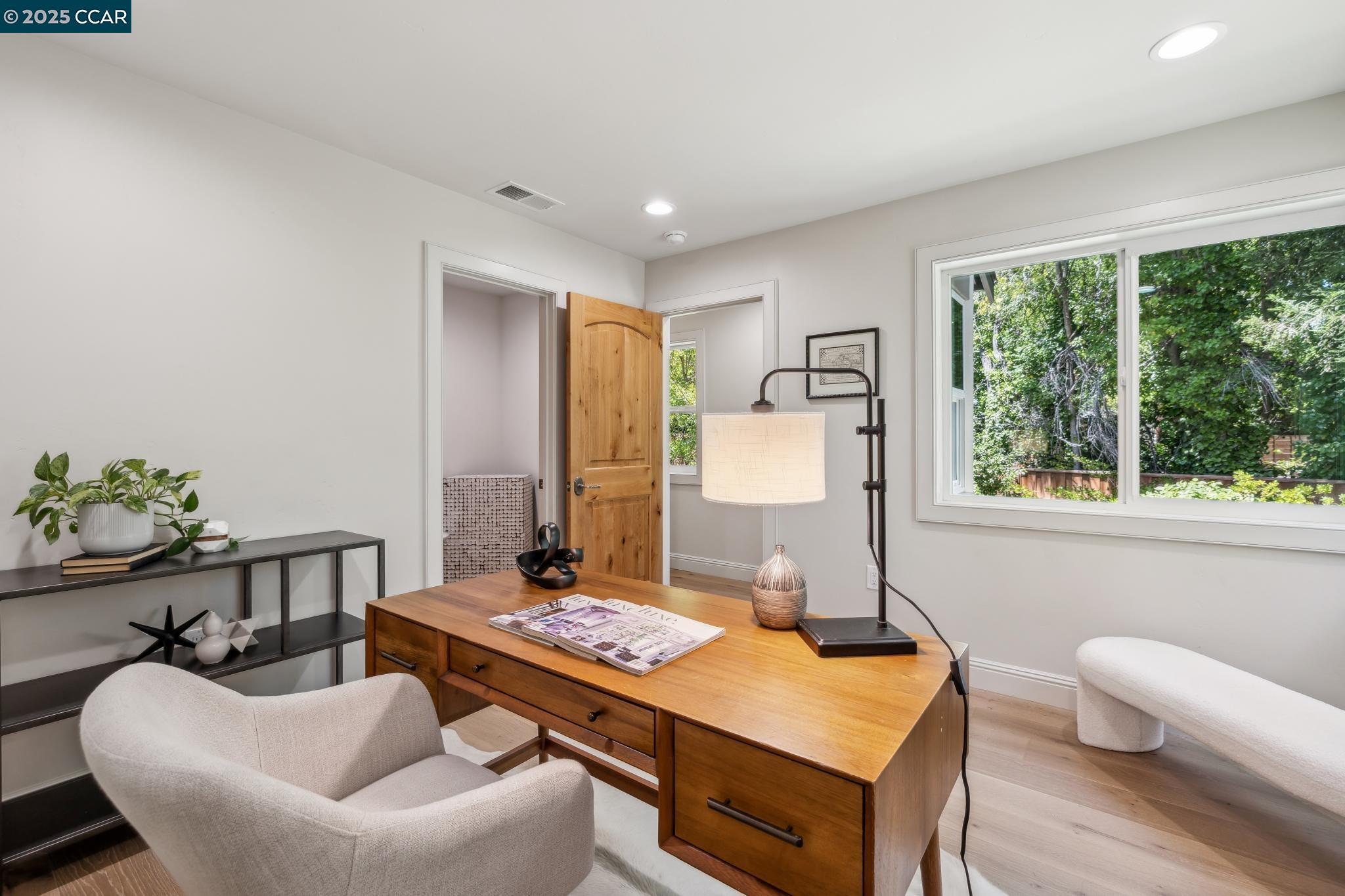 Detail Gallery Image 27 of 54 For 312 Soule Ave, Pleasant Hill,  CA 94523 - 4 Beds | 2/1 Baths