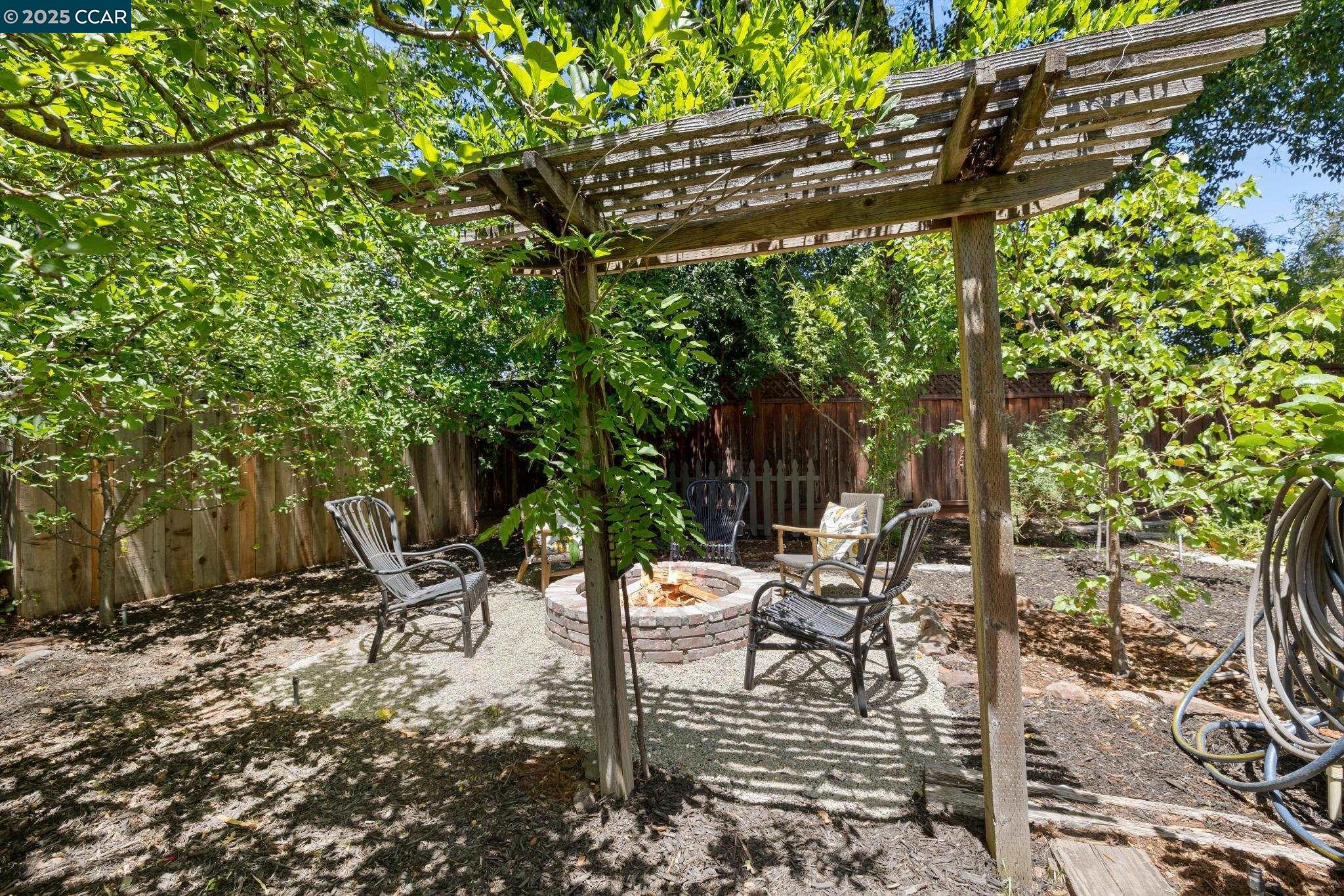 Detail Gallery Image 46 of 54 For 312 Soule Ave, Pleasant Hill,  CA 94523 - 4 Beds | 2/1 Baths