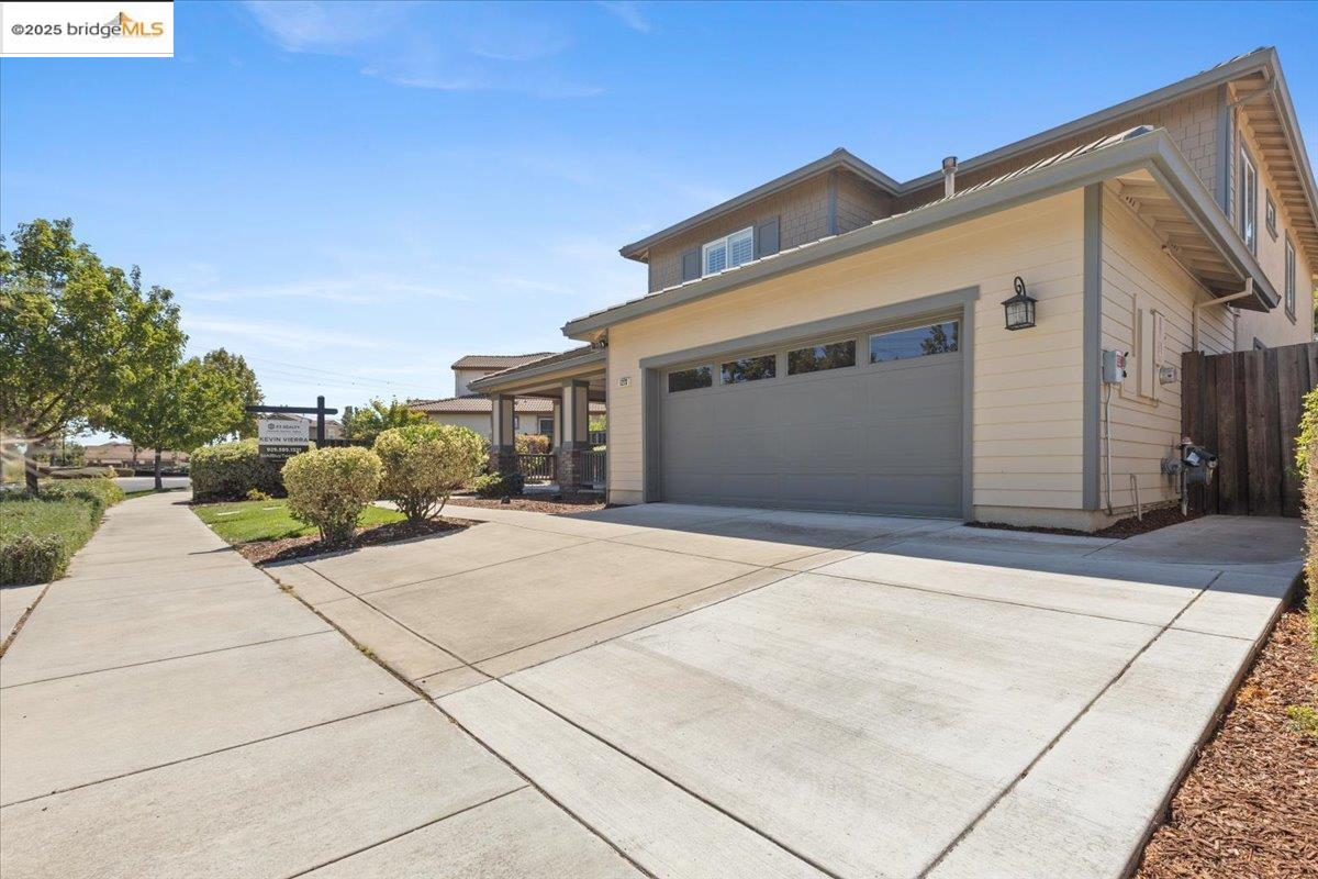 Front Image Thumbnail for EB41108328