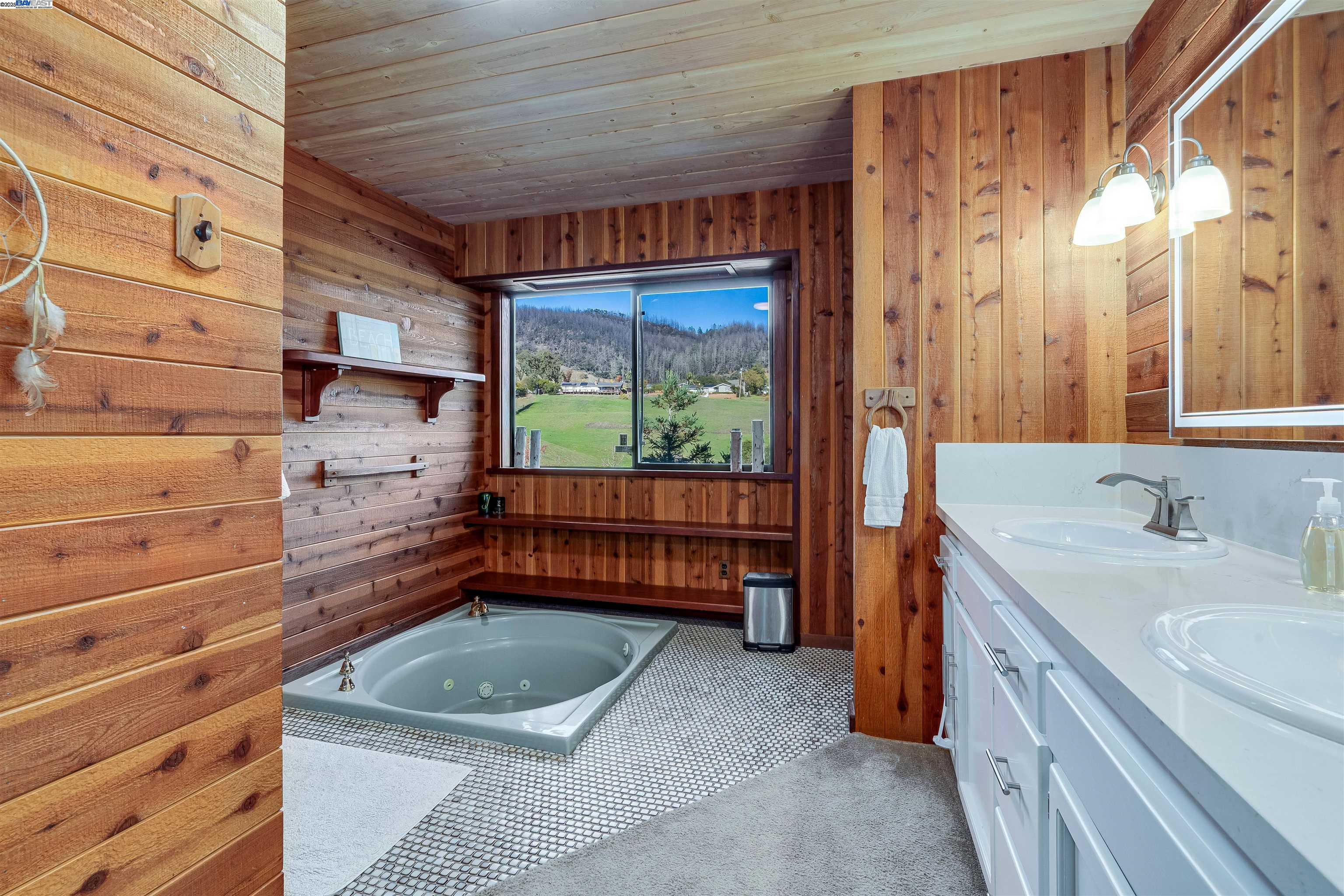 Detail Gallery Image 11 of 30 For 676 Scotland Court, Santa Rosa,  CA 95409 - 3 Beds | 2 Baths