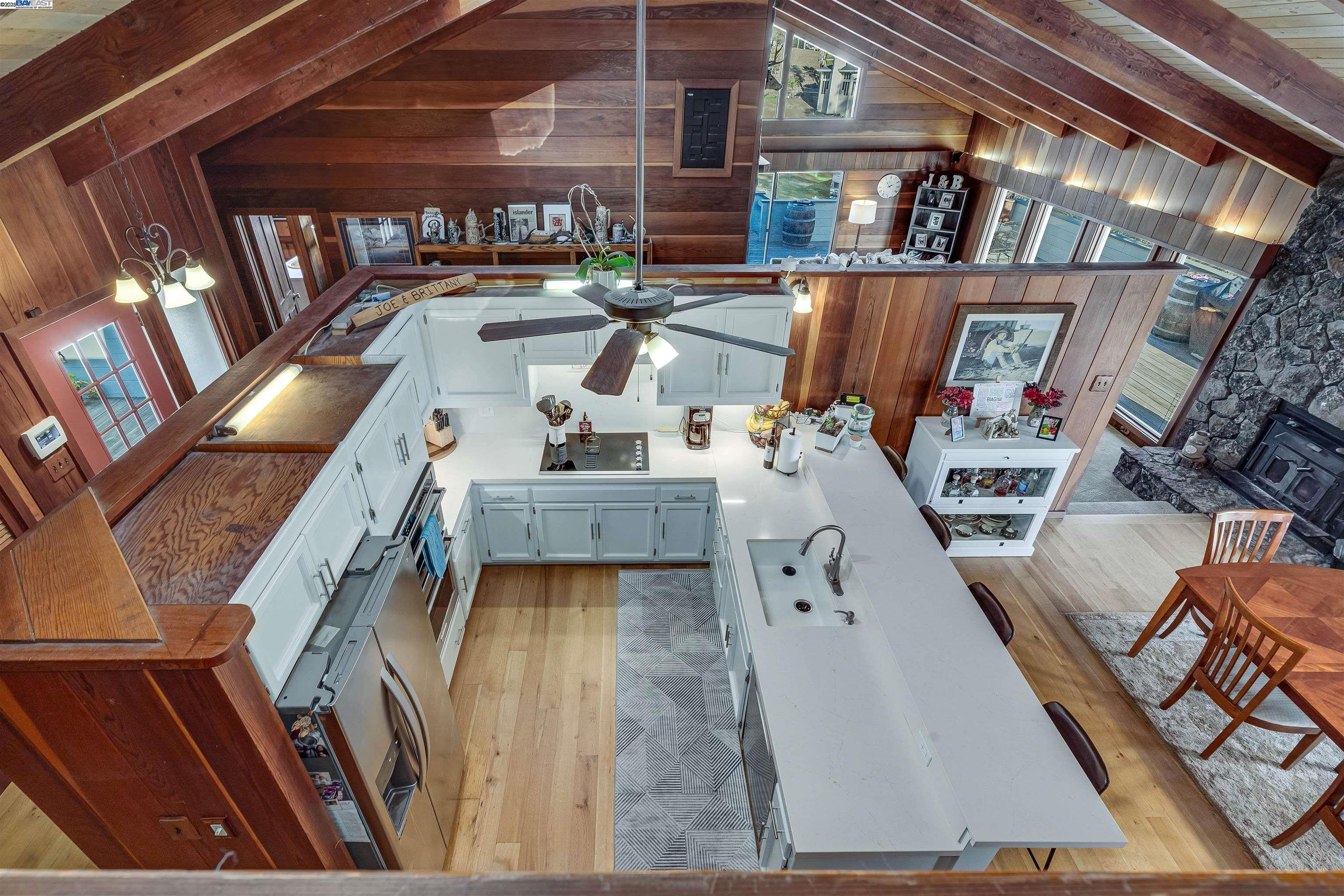 Detail Gallery Image 16 of 30 For 676 Scotland Court, Santa Rosa,  CA 95409 - 3 Beds | 2 Baths