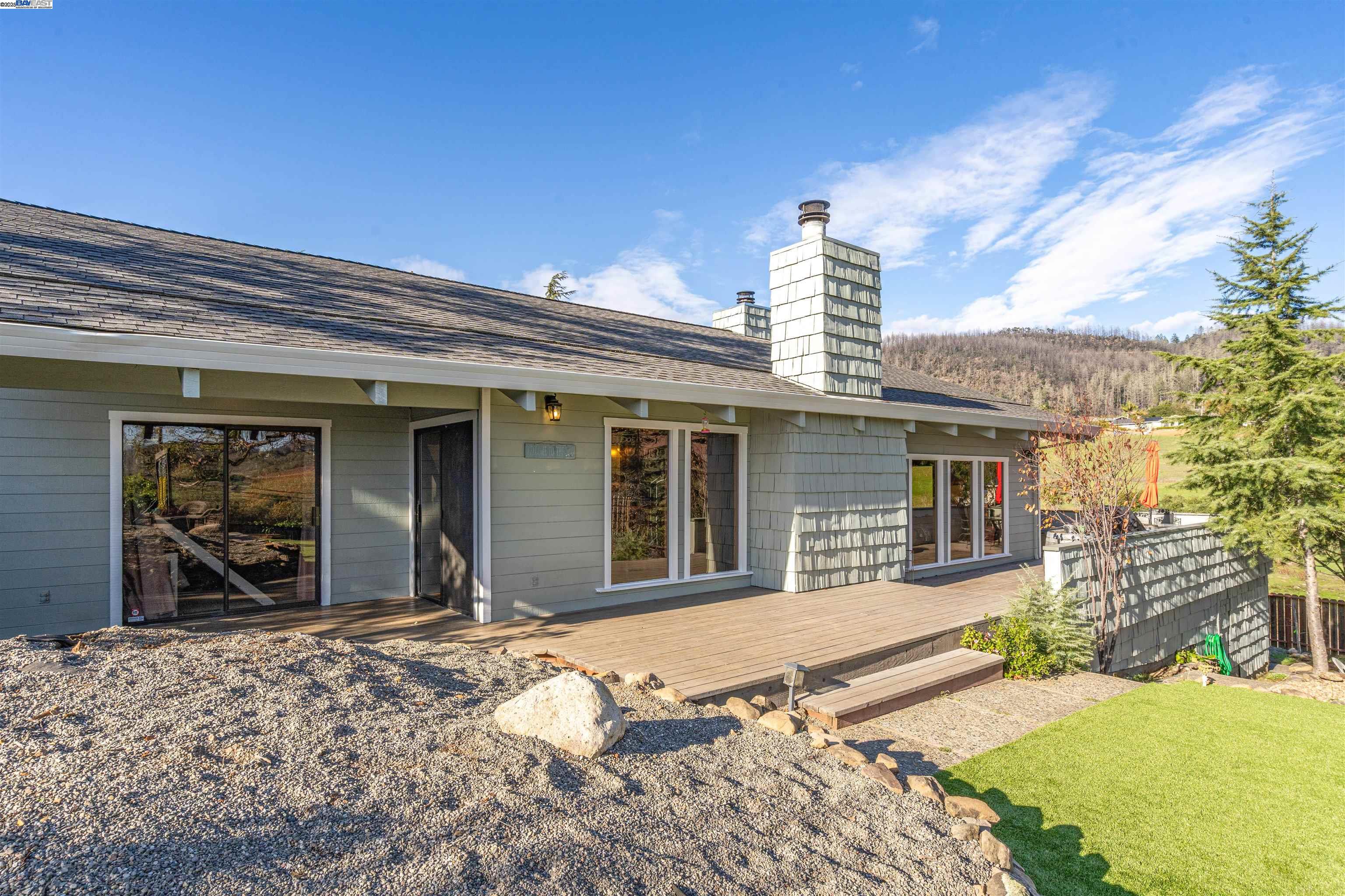 Detail Gallery Image 26 of 30 For 676 Scotland Court, Santa Rosa,  CA 95409 - 3 Beds | 2 Baths
