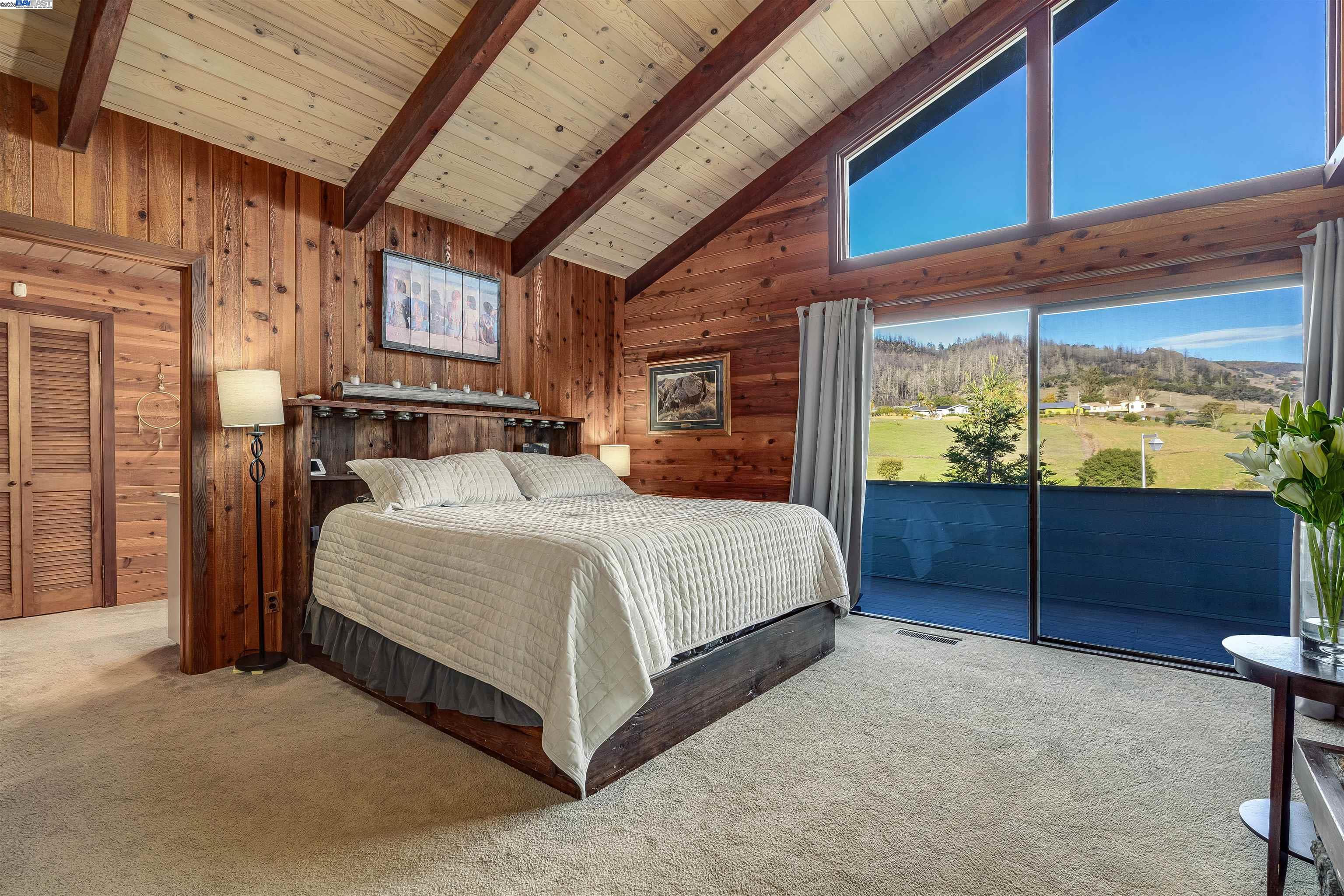 Detail Gallery Image 10 of 30 For 676 Scotland Court, Santa Rosa,  CA 95409 - 3 Beds | 2 Baths