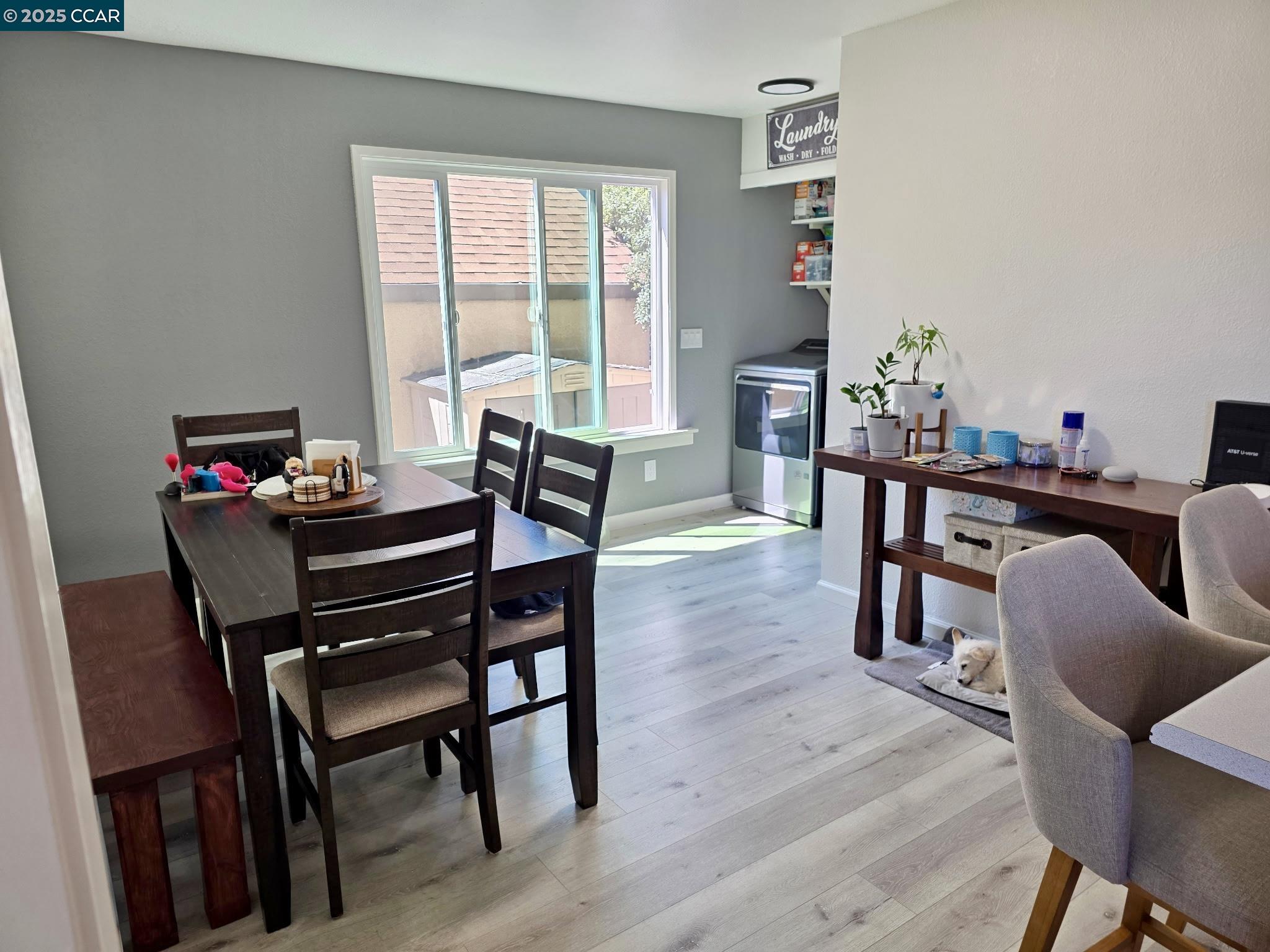 Detail Gallery Image 4 of 17 For 940 Lucas Ave, Richmond,  CA 94801 - 4 Beds | 2 Baths