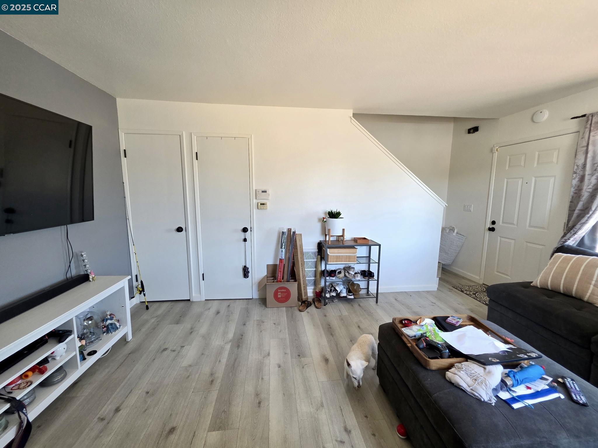 Detail Gallery Image 10 of 17 For 940 Lucas Ave, Richmond,  CA 94801 - 4 Beds | 2 Baths