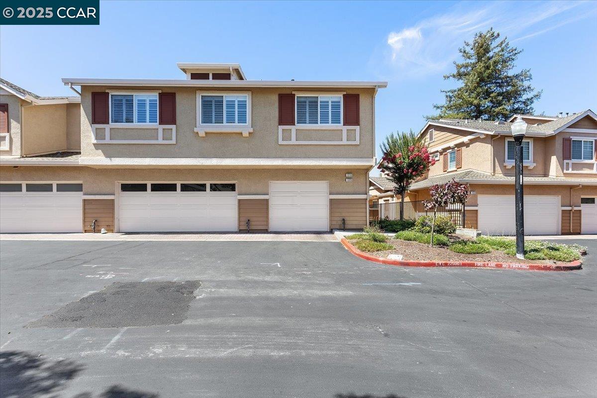 Detail Gallery Image 2 of 35 For 1310 Sutter Creek Ln, San Ramon,  CA 94583 - 2 Beds | 1 Baths