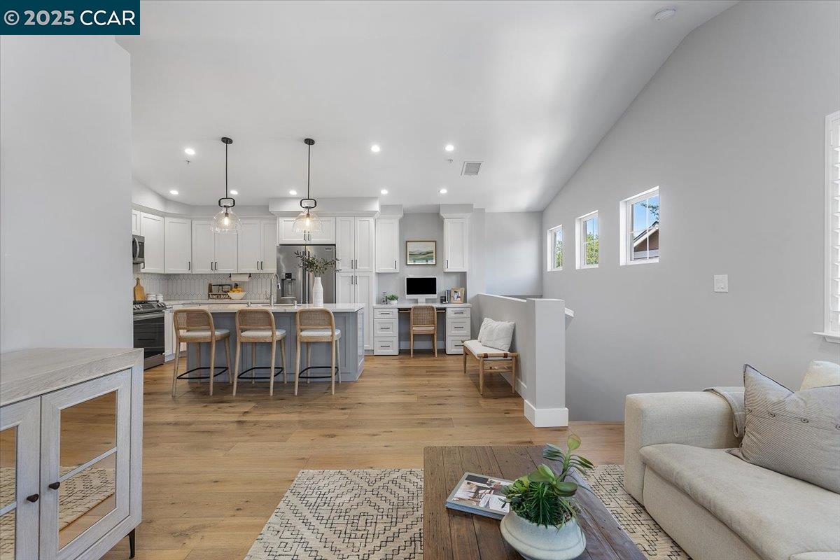 Detail Gallery Image 14 of 35 For 1310 Sutter Creek Ln, San Ramon,  CA 94583 - 2 Beds | 1 Baths