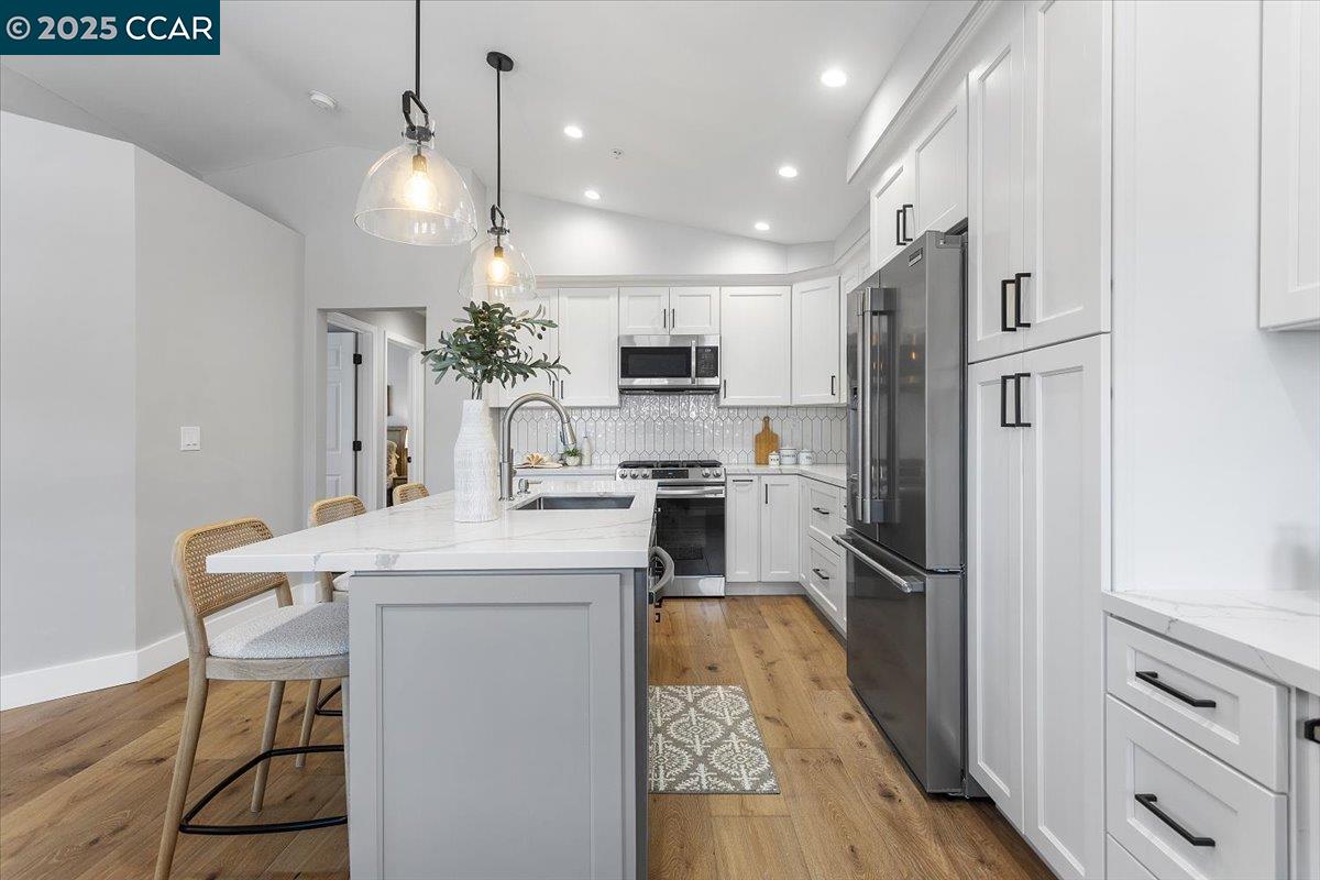 Detail Gallery Image 17 of 35 For 1310 Sutter Creek Ln, San Ramon,  CA 94583 - 2 Beds | 1 Baths