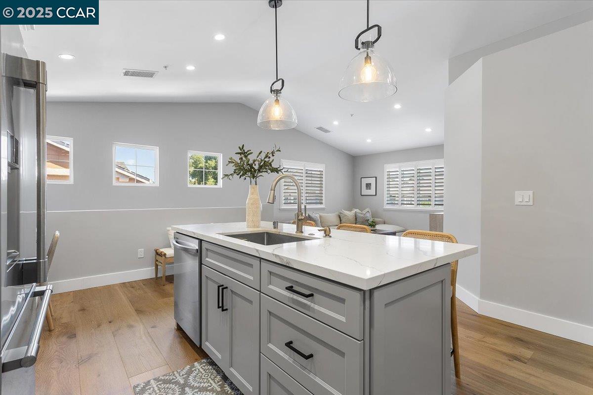 Detail Gallery Image 21 of 35 For 1310 Sutter Creek Ln, San Ramon,  CA 94583 - 2 Beds | 1 Baths