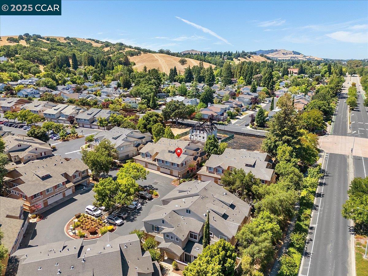 Detail Gallery Image 33 of 35 For 1310 Sutter Creek Ln, San Ramon,  CA 94583 - 2 Beds | 1 Baths