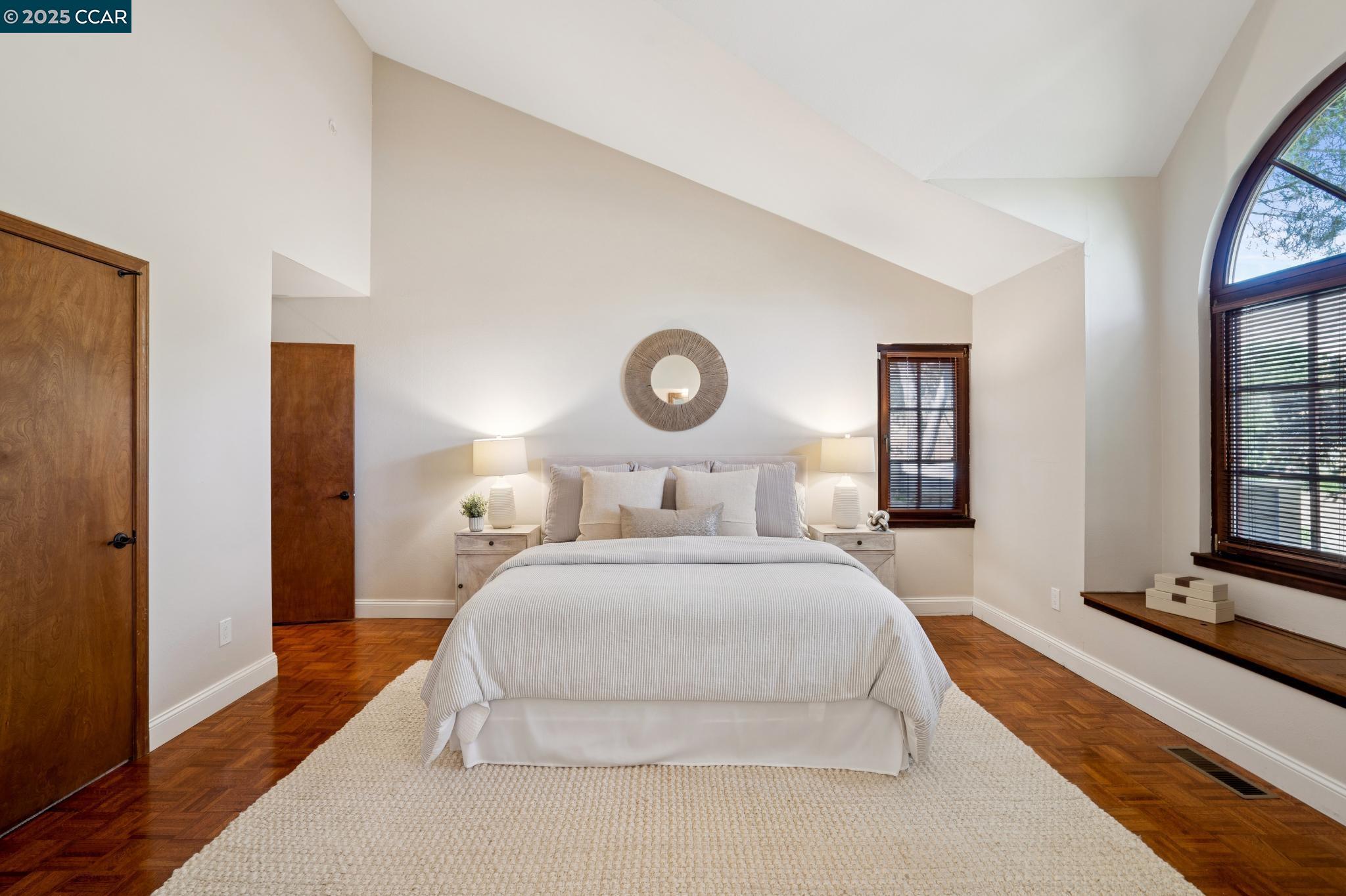 Detail Gallery Image 28 of 55 For 21 via Barcelona, Moraga,  CA 94556 - 4 Beds | 3 Baths