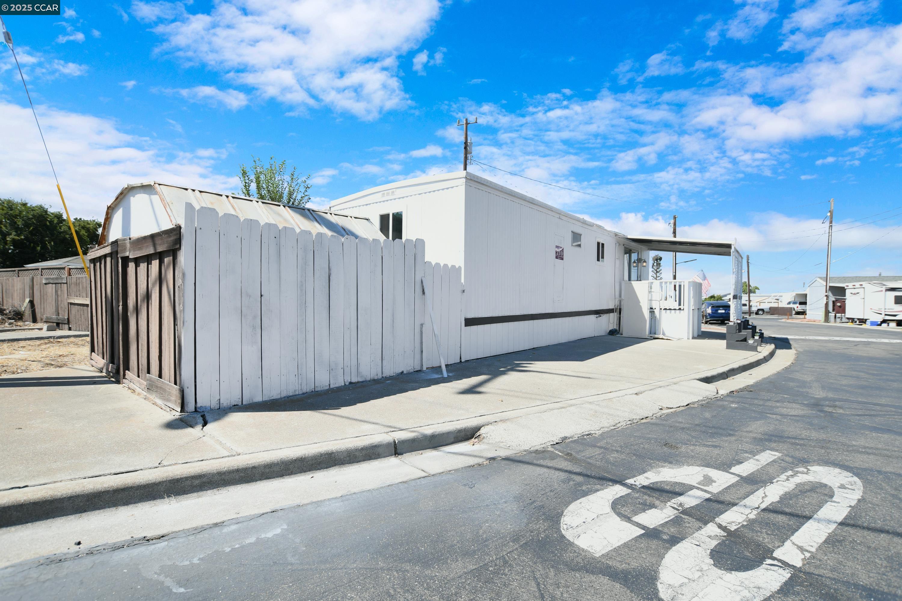 Detail Gallery Image 20 of 20 For 210 W Cypress Road #1,  Oakley,  CA 94561 - 1 Beds | 1 Baths