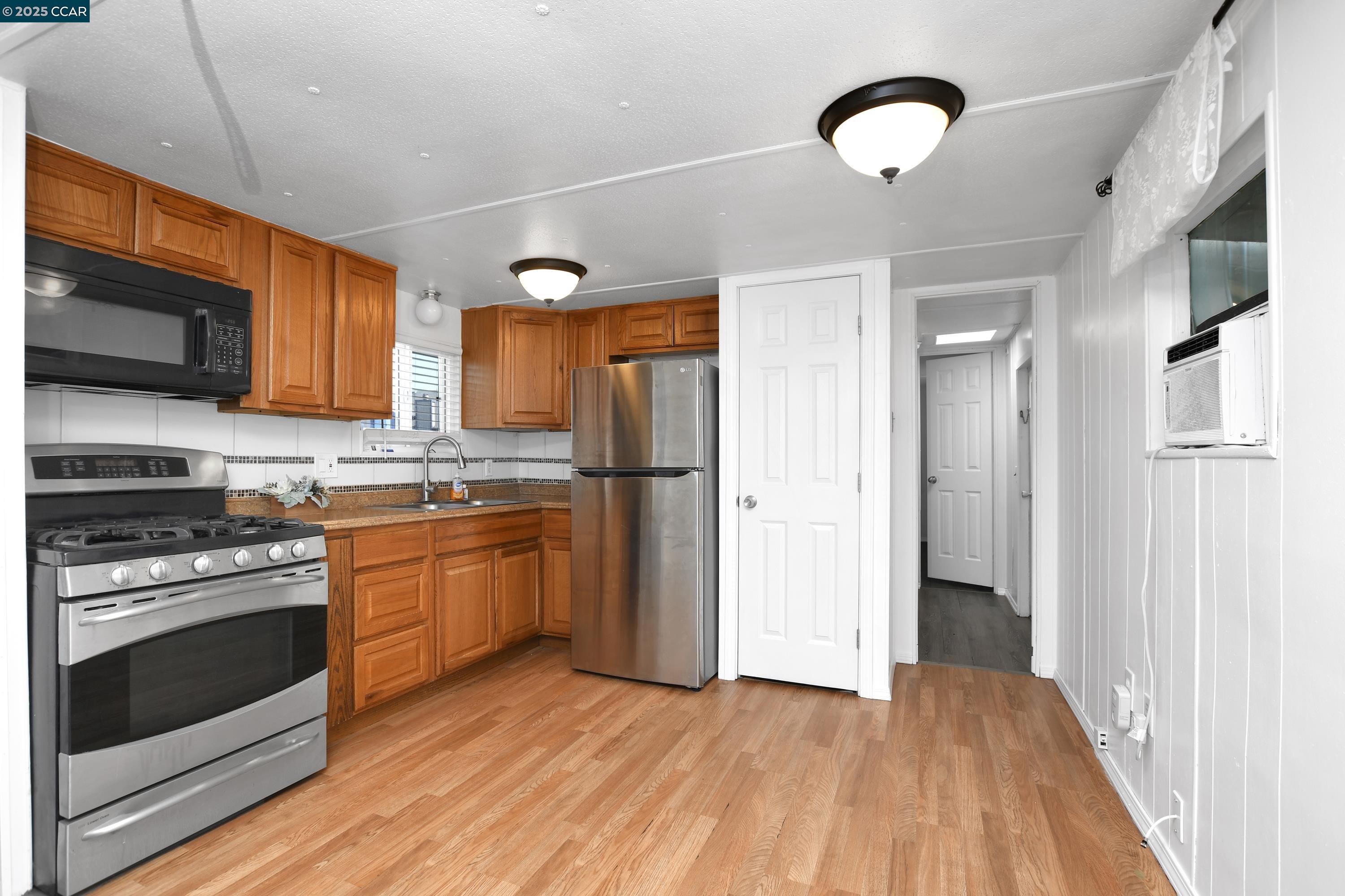 Detail Gallery Image 6 of 20 For 210 W Cypress Road #1,  Oakley,  CA 94561 - 1 Beds | 1 Baths