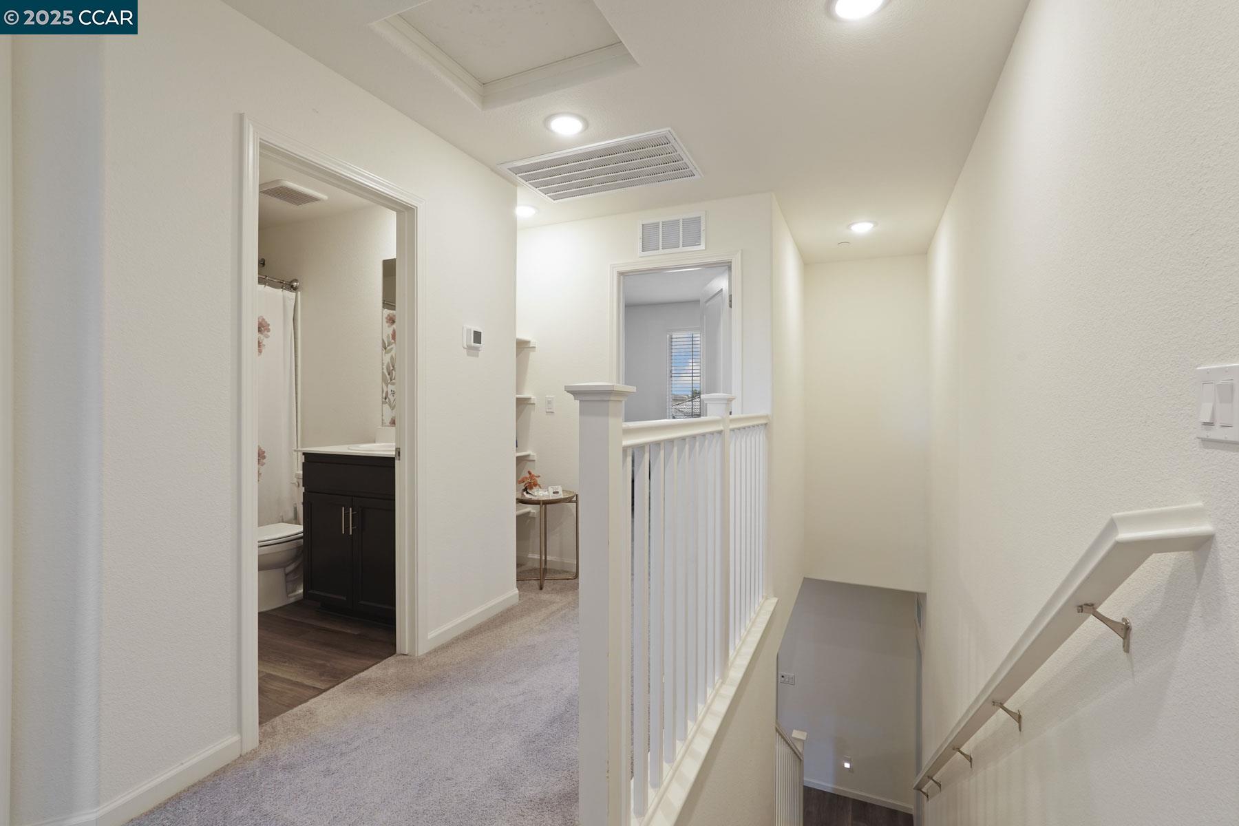 Detail Gallery Image 23 of 39 For 1416 Willowedge Way, Stockton,  CA 95206 - 3 Beds | 2/1 Baths