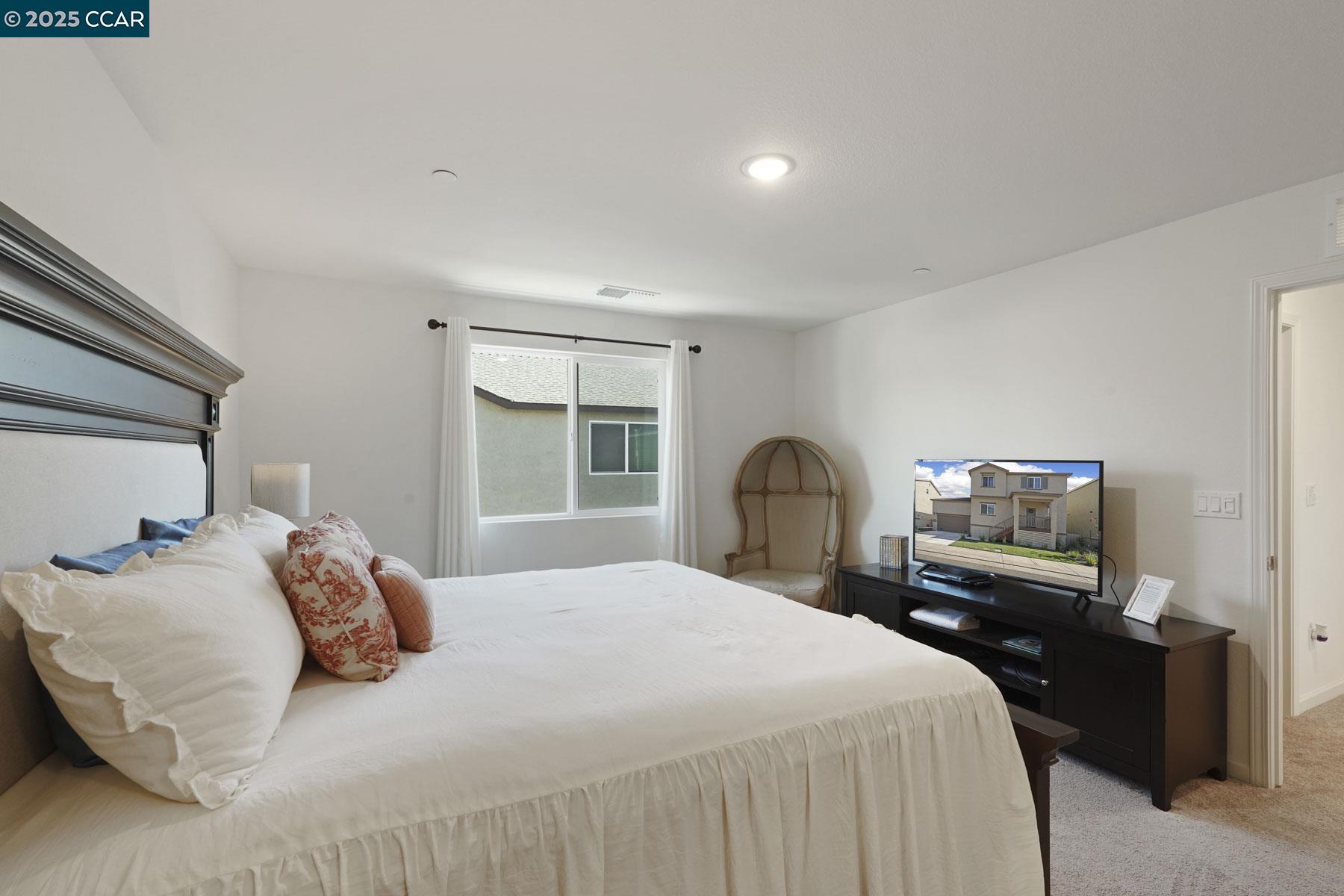 Detail Gallery Image 31 of 39 For 1416 Willowedge Way, Stockton,  CA 95206 - 3 Beds | 2/1 Baths