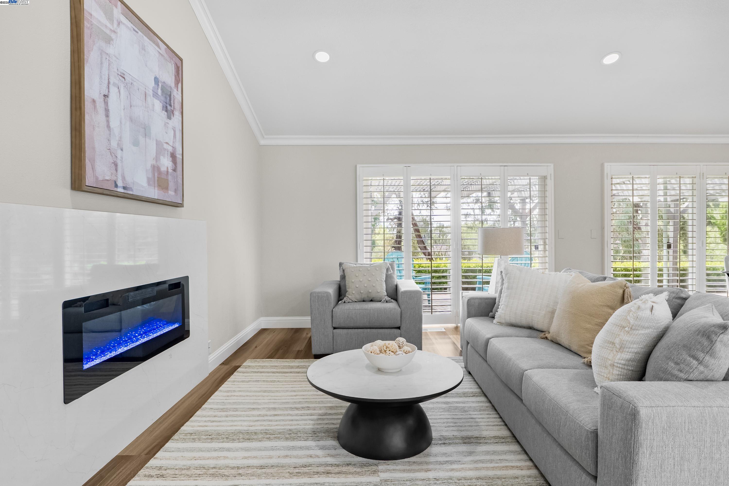 Detail Gallery Image 6 of 49 For 553 Saint George Rd, Danville,  CA 94526 - 4 Beds | 3 Baths