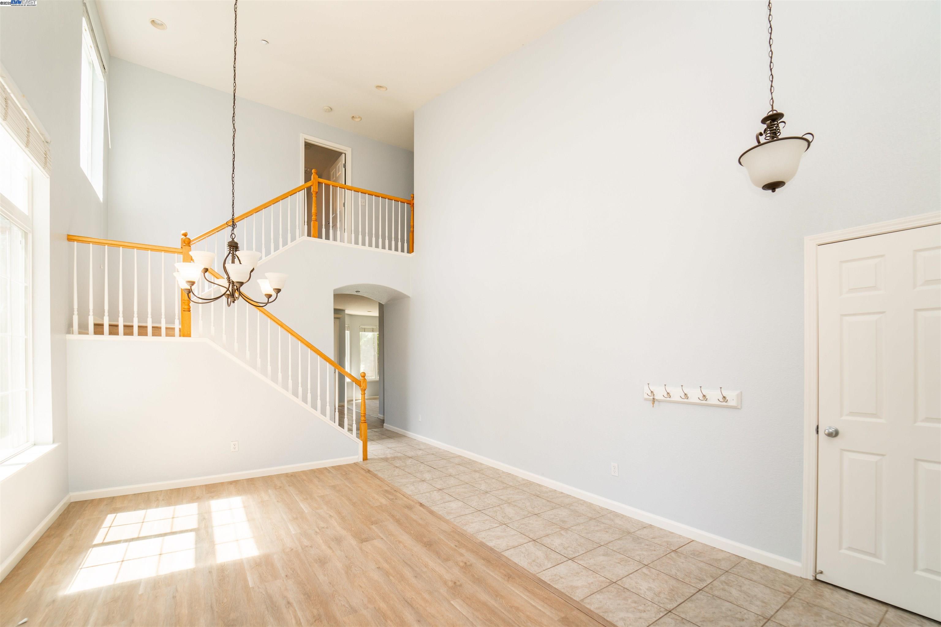 Detail Gallery Image 11 of 31 For 2609 Intrigue Lane, Brentwood,  CA 94513-1747 - 4 Beds | 2/1 Baths