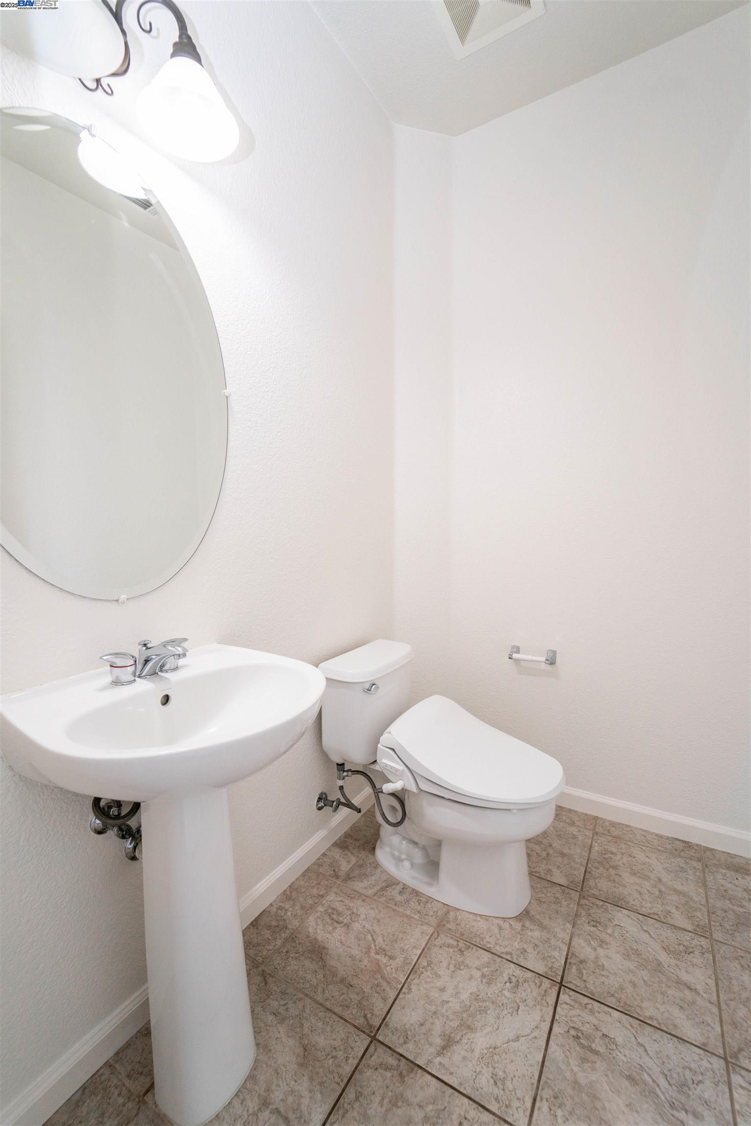 Detail Gallery Image 5 of 31 For 2609 Intrigue Lane, Brentwood,  CA 94513-1747 - 4 Beds | 2/1 Baths