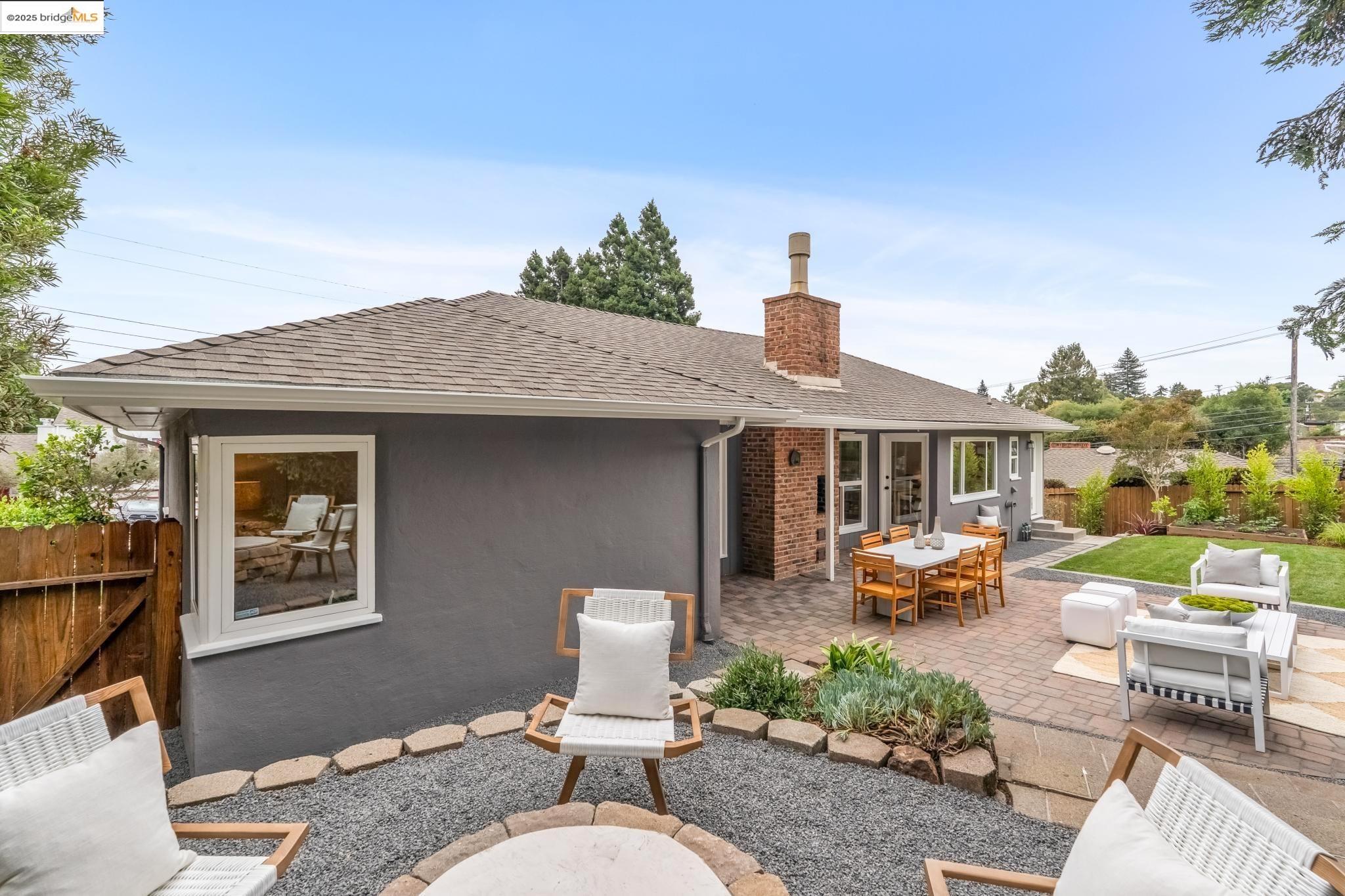 Detail Gallery Image 40 of 60 For 4607 Fieldbrook Rd, Oakland,  CA 94619 - 2 Beds | 1/1 Baths