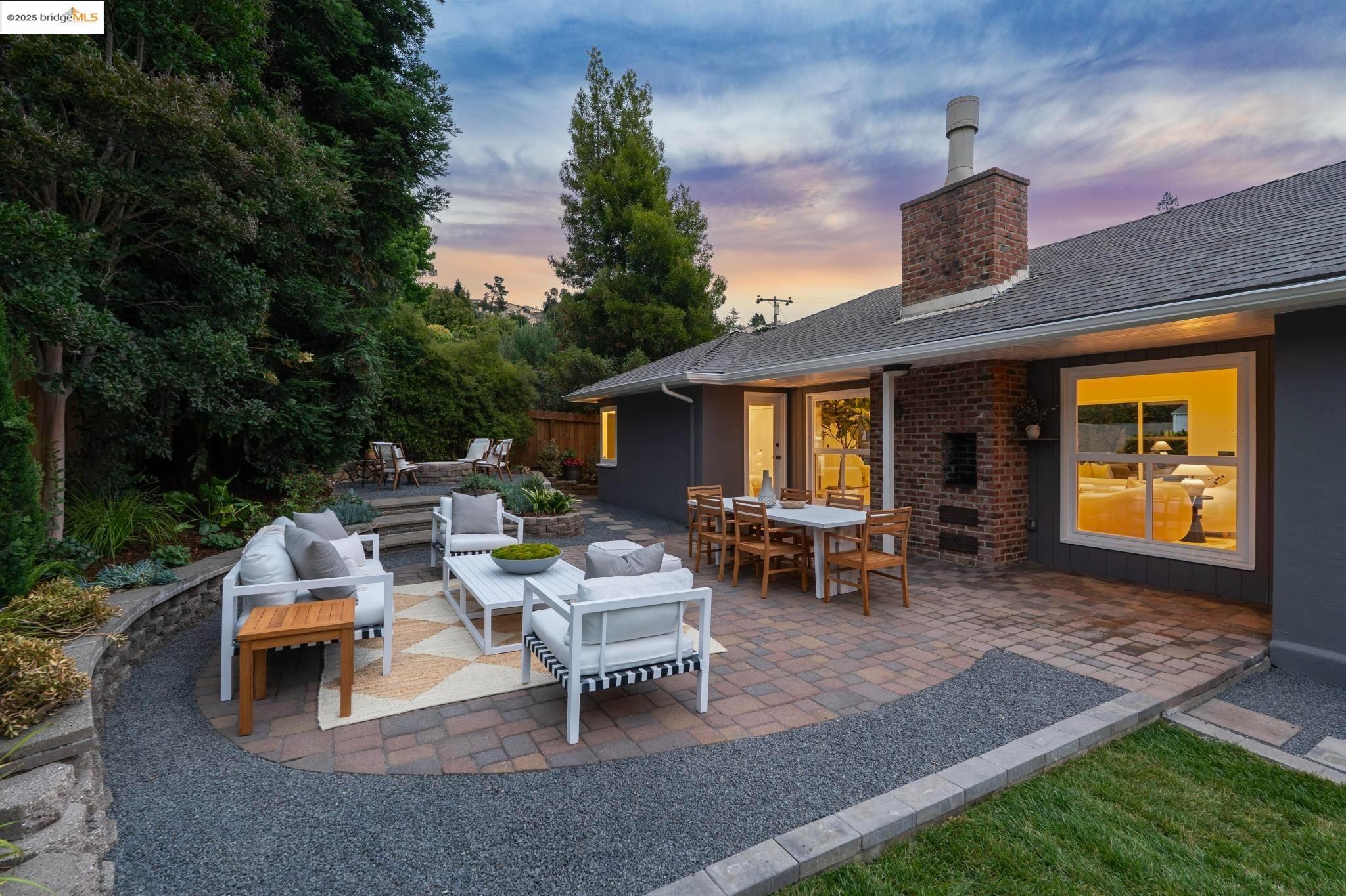 Detail Gallery Image 54 of 60 For 4607 Fieldbrook Rd, Oakland,  CA 94619 - 2 Beds | 1/1 Baths