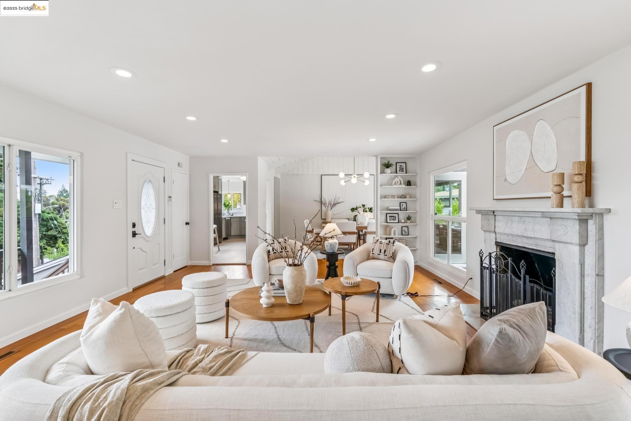 Detail Gallery Image 10 of 60 For 4607 Fieldbrook Rd, Oakland,  CA 94619 - 2 Beds | 1/1 Baths