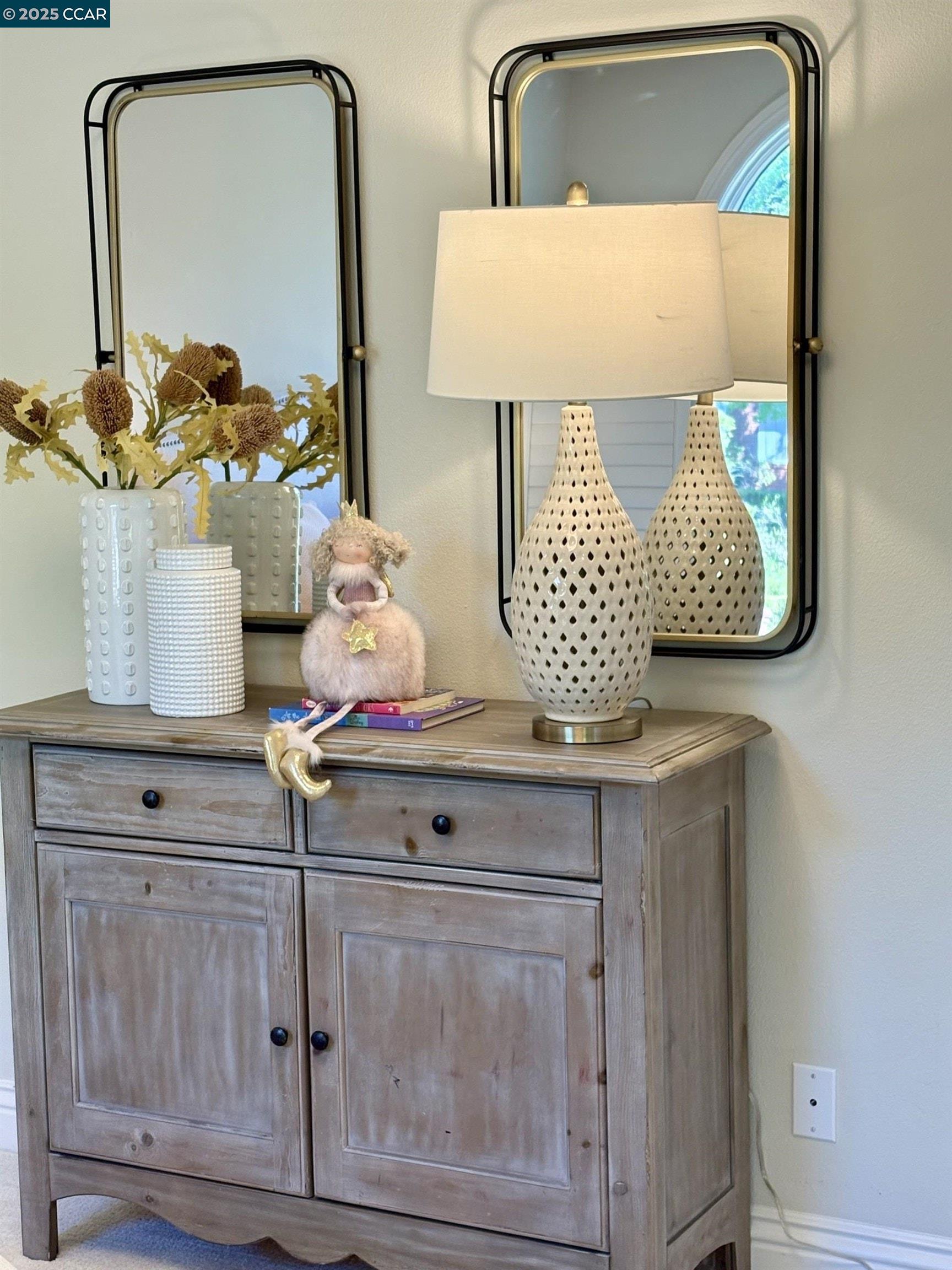 Detail Gallery Image 25 of 41 For 30 Crestview Ct, Lafayette,  CA 94549 - 5 Beds | 4/1 Baths