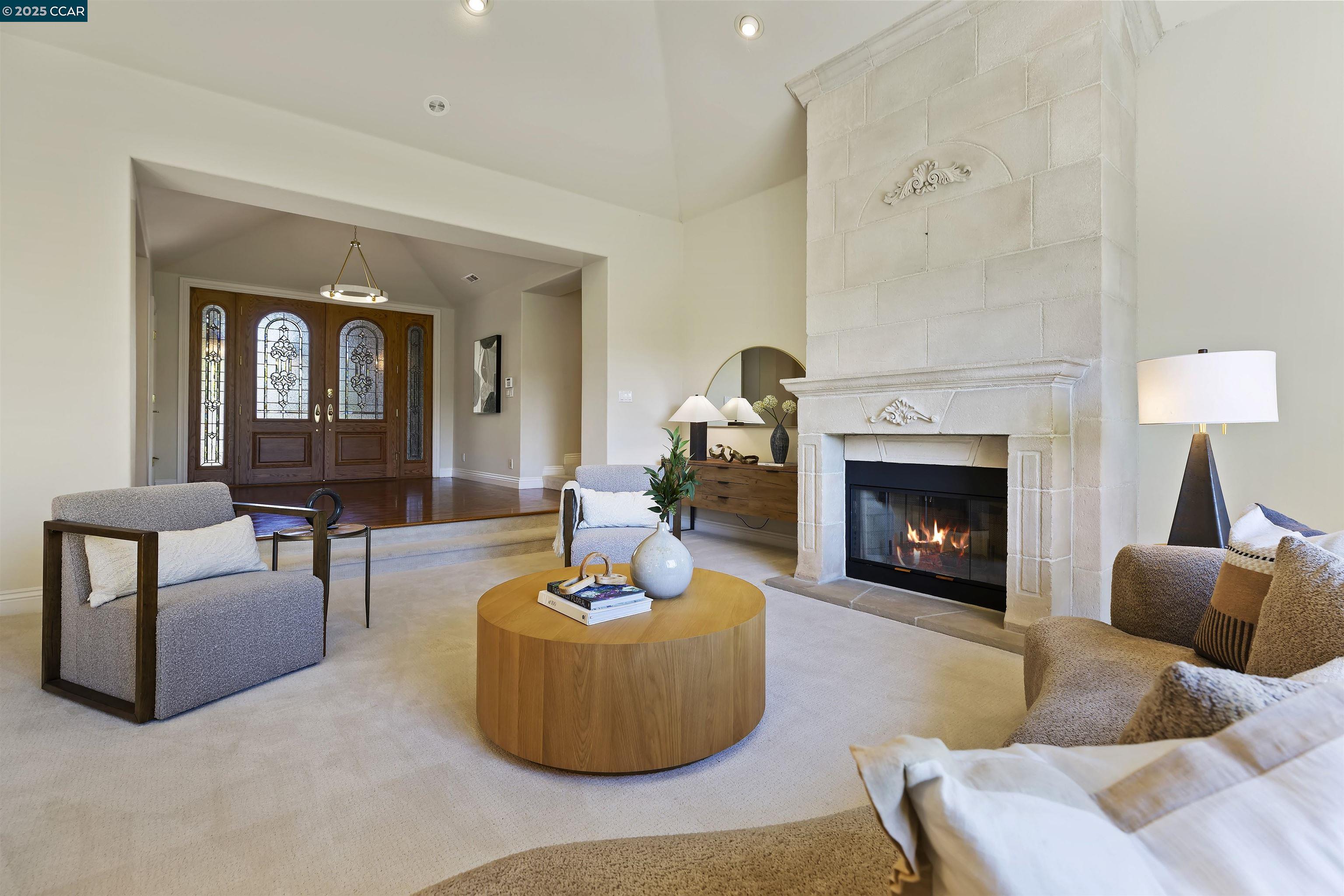 Detail Gallery Image 8 of 41 For 30 Crestview Ct, Lafayette,  CA 94549 - 5 Beds | 4/1 Baths