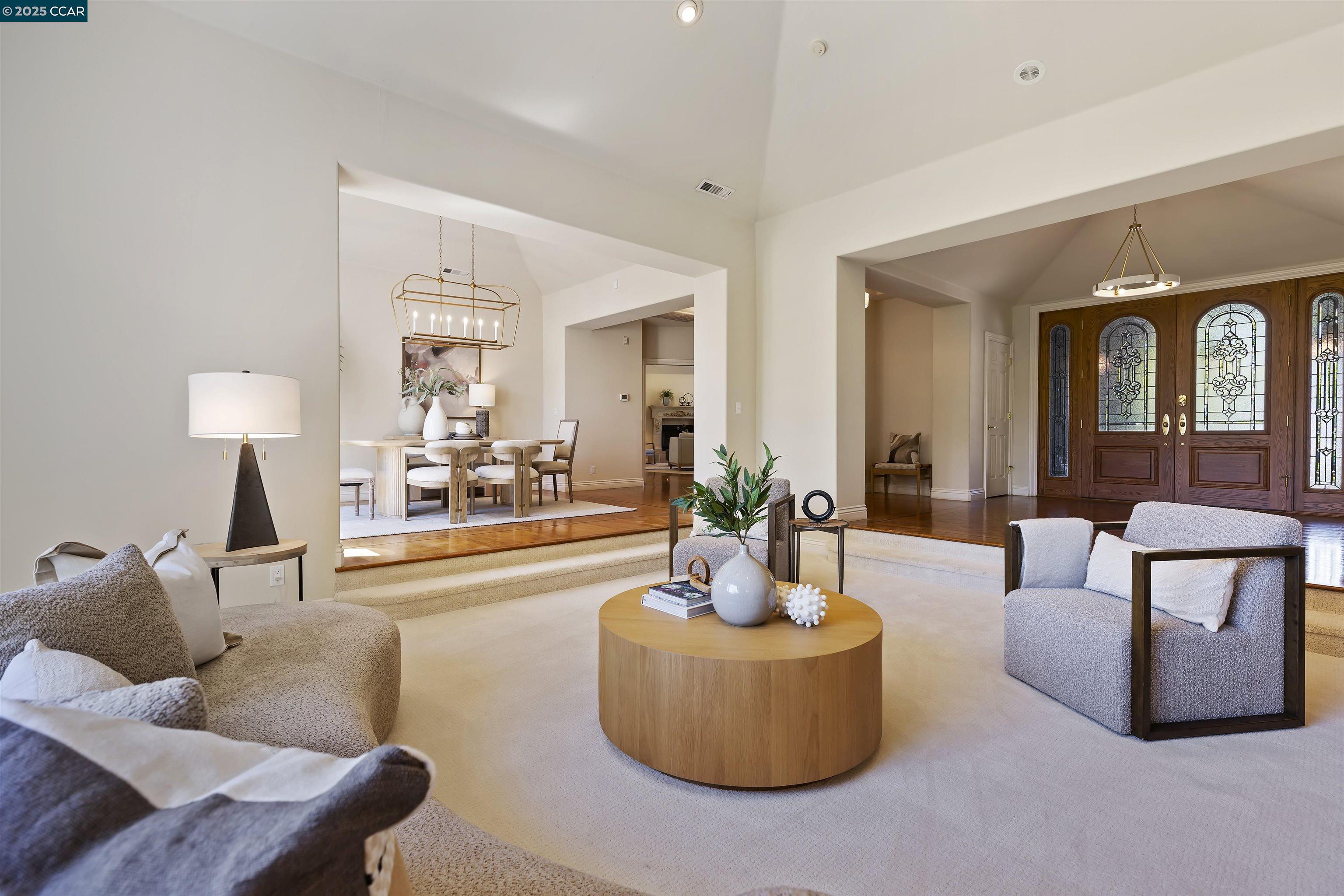 Detail Gallery Image 9 of 41 For 30 Crestview Ct, Lafayette,  CA 94549 - 5 Beds | 4/1 Baths