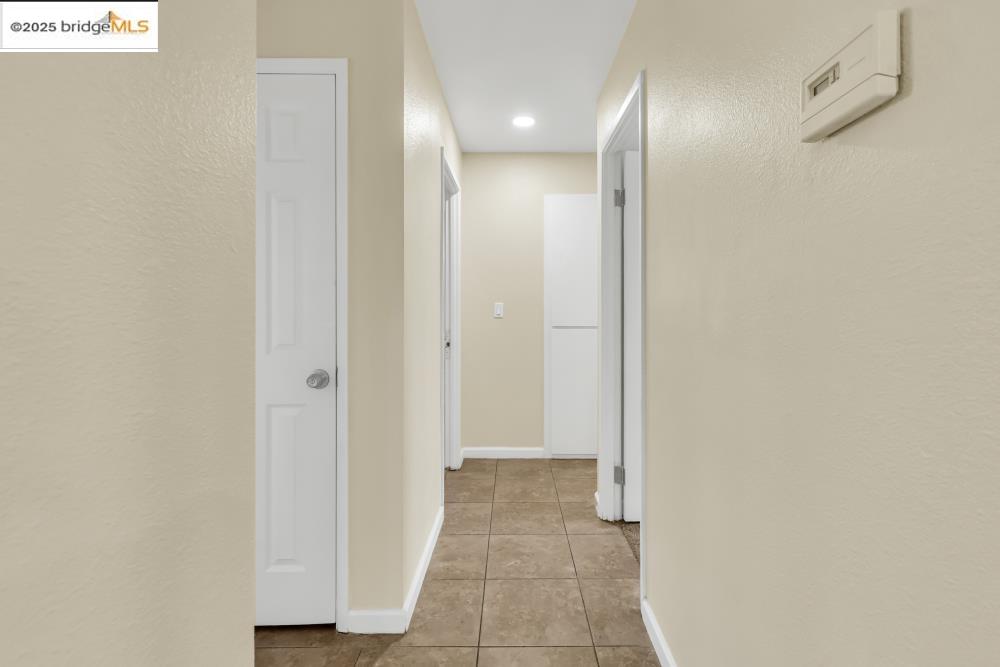 Detail Gallery Image 19 of 49 For 9024 Drury Ct, Sacramento,  CA 95826 - 5 Beds | 3 Baths