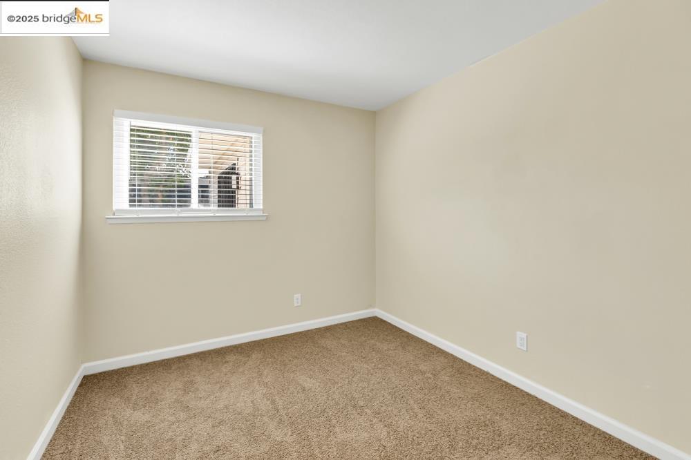 Detail Gallery Image 22 of 49 For 9024 Drury Ct, Sacramento,  CA 95826 - 5 Beds | 3 Baths