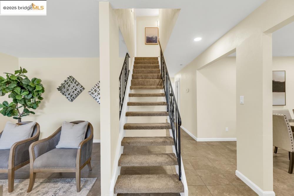 Detail Gallery Image 30 of 49 For 9024 Drury Ct, Sacramento,  CA 95826 - 5 Beds | 3 Baths