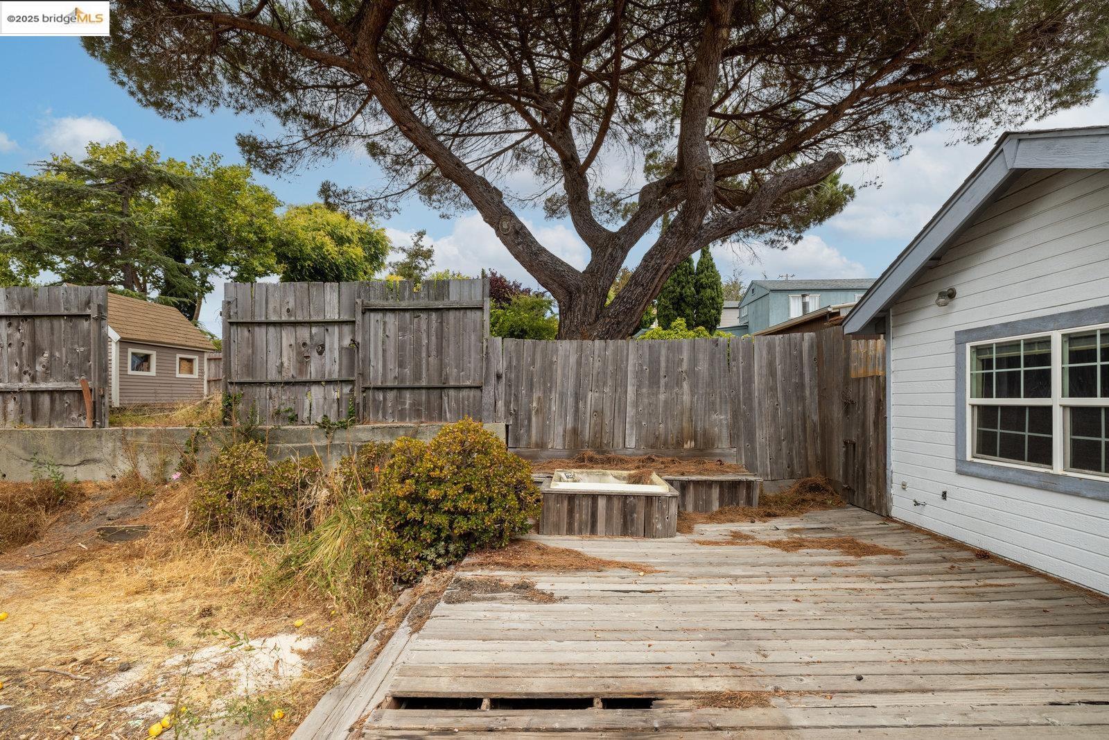 Detail Gallery Image 29 of 43 For 619 Santa Maria Rd, El Sobrante,  CA 94803 - 3 Beds | 2 Baths