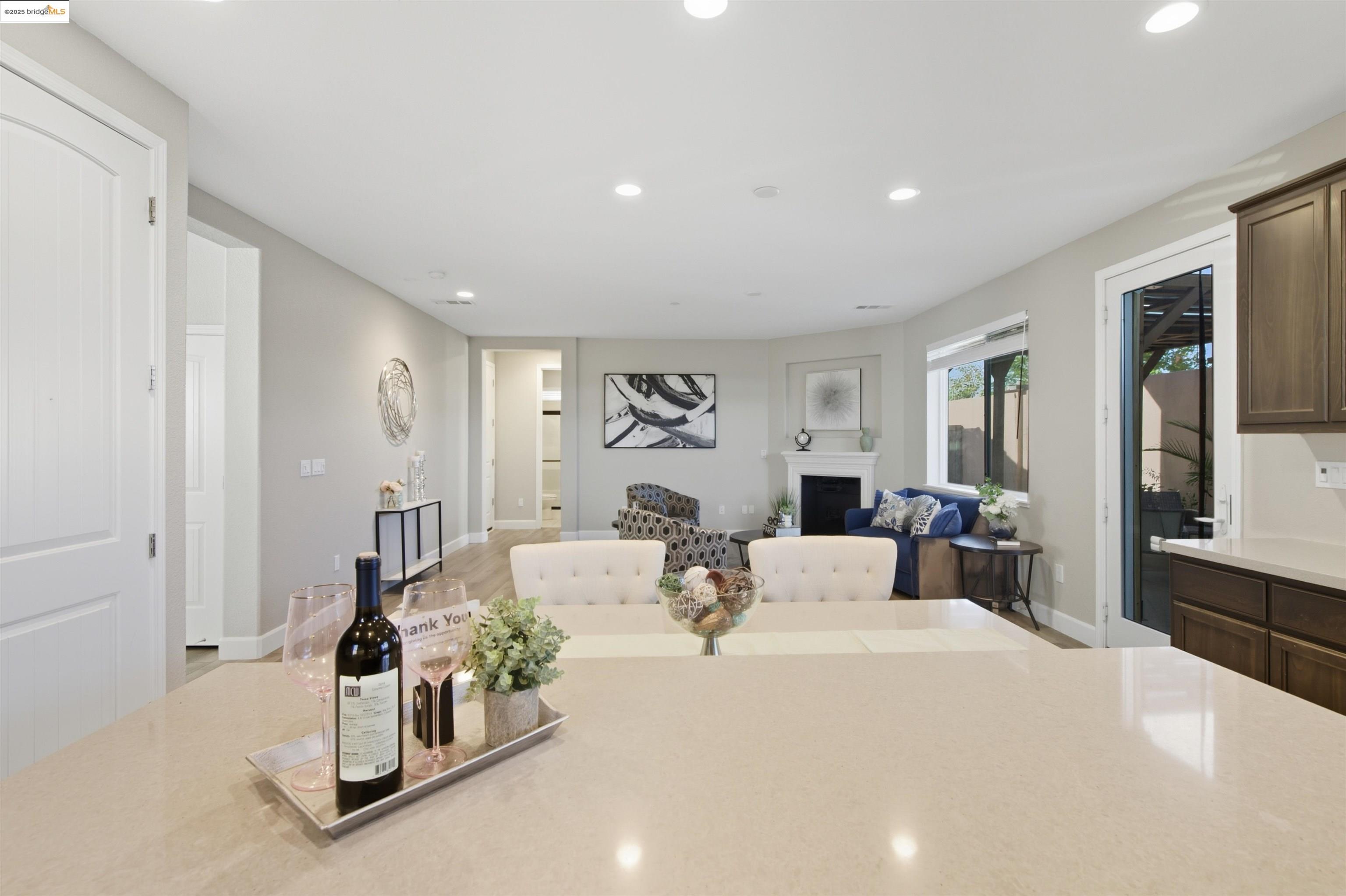 Detail Gallery Image 22 of 53 For 536 Aster St, Vacaville,  CA 95688 - 5 Beds | 3 Baths