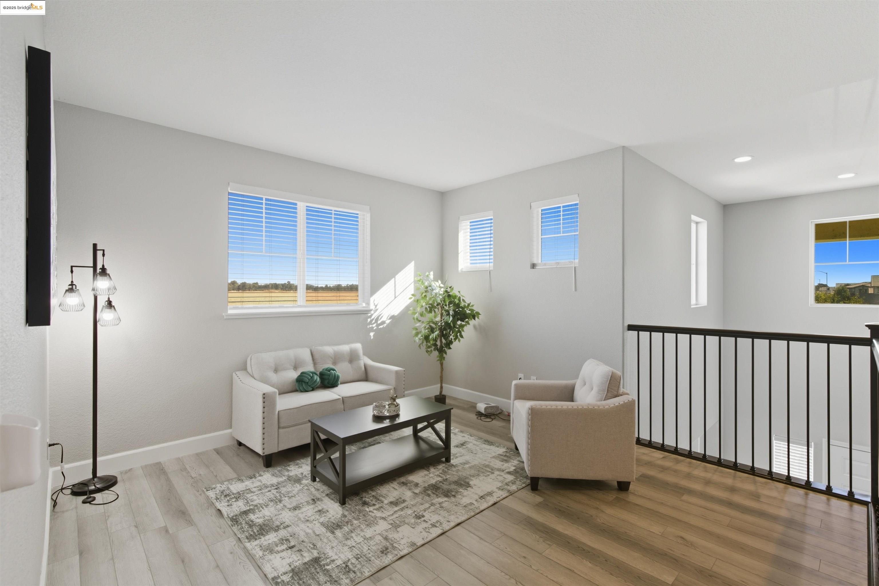 Detail Gallery Image 27 of 53 For 536 Aster St, Vacaville,  CA 95688 - 5 Beds | 3 Baths