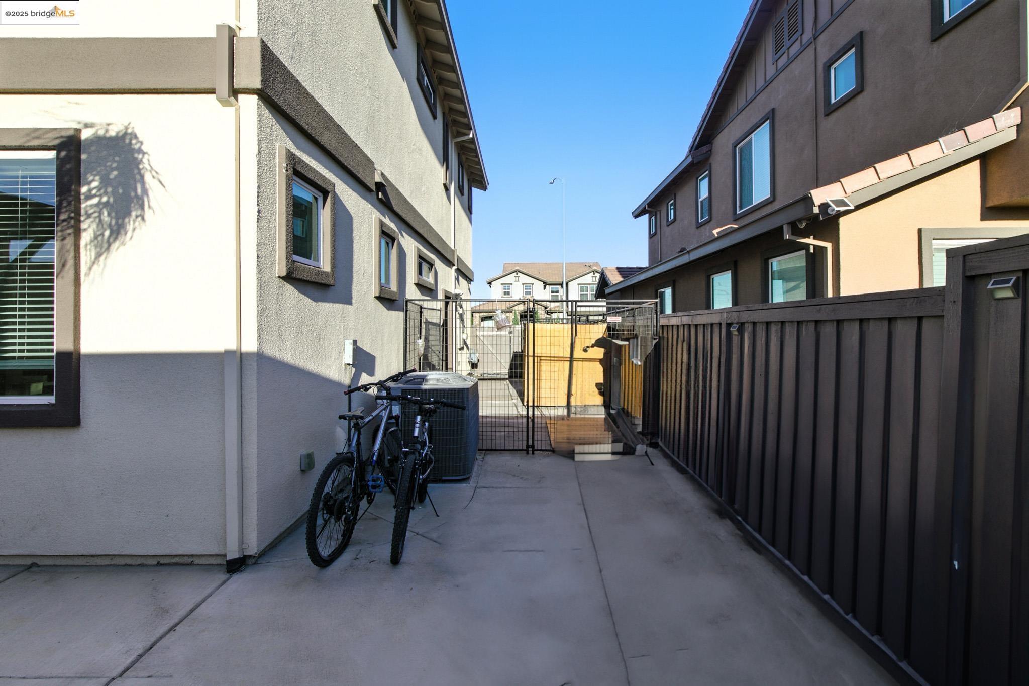 Detail Gallery Image 52 of 56 For 536 Aster St, Vacaville,  CA 95688 - 5 Beds | 3 Baths