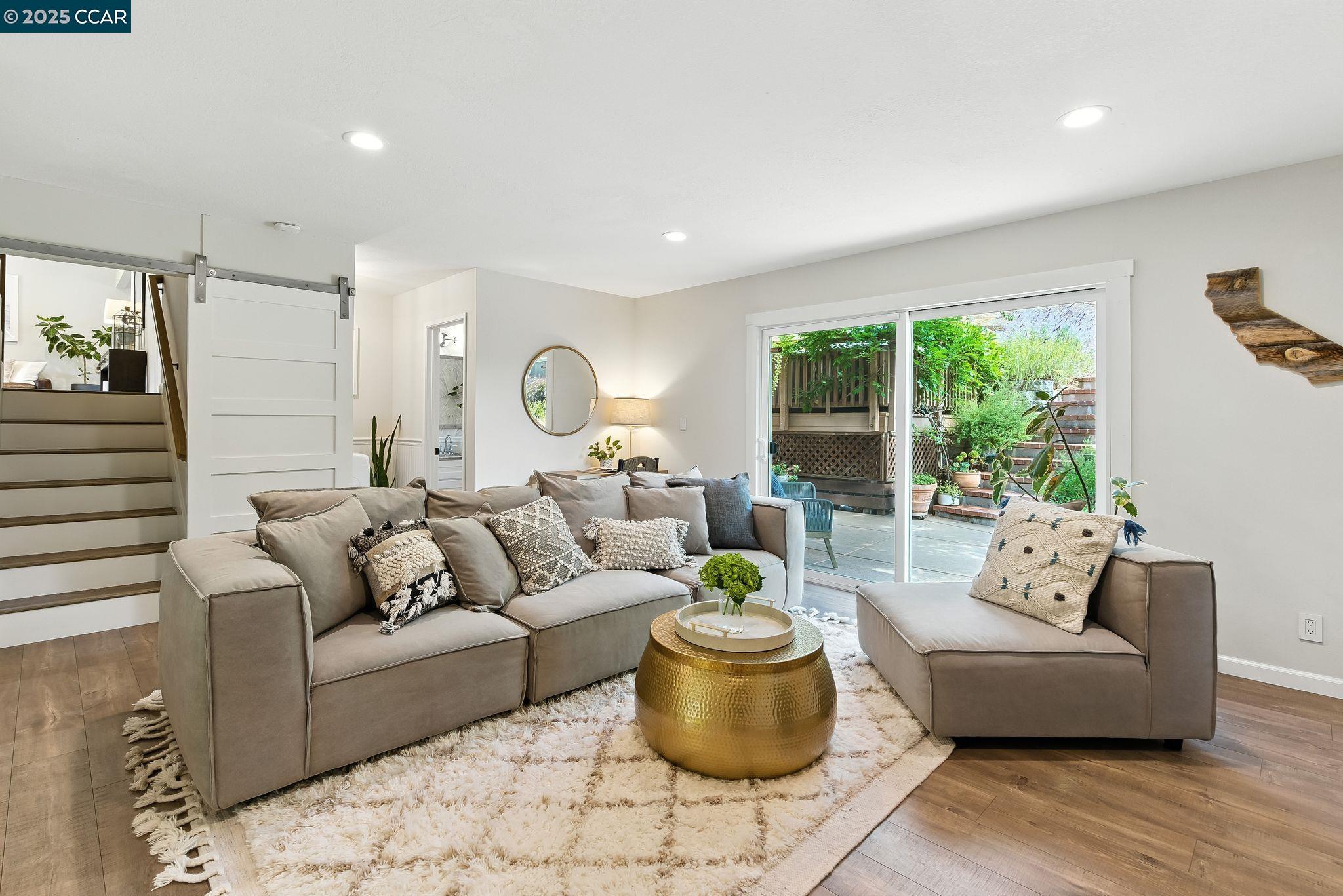 Detail Gallery Image 13 of 47 For 116 Rosemont Ct, Walnut Creek,  CA 94597 - 3 Beds | 2/1 Baths