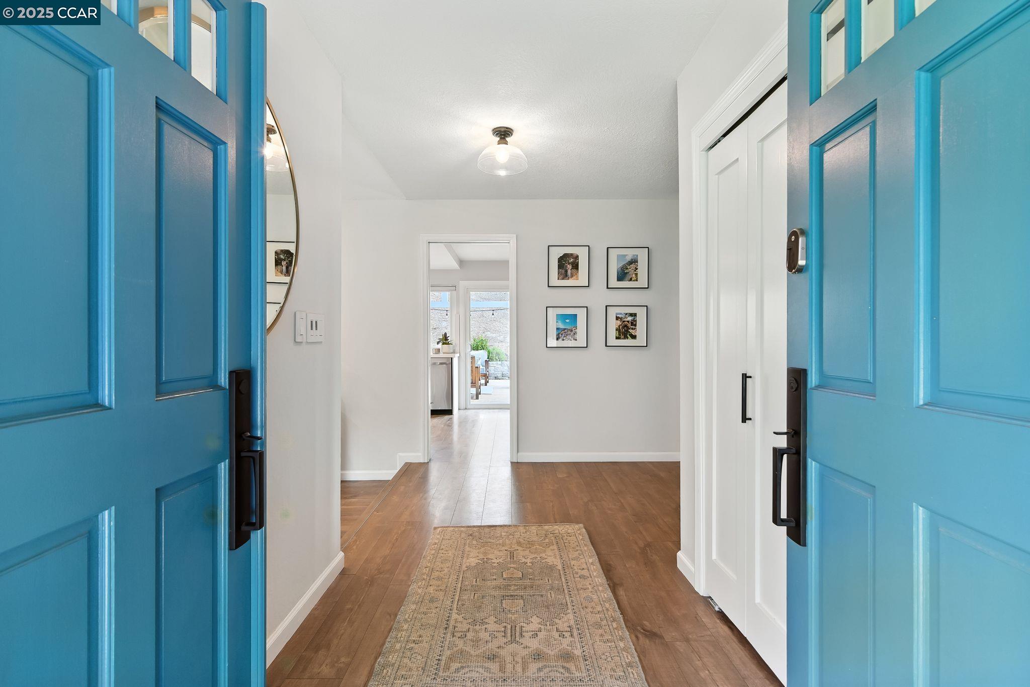 Detail Gallery Image 3 of 47 For 116 Rosemont Ct, Walnut Creek,  CA 94597 - 3 Beds | 2/1 Baths