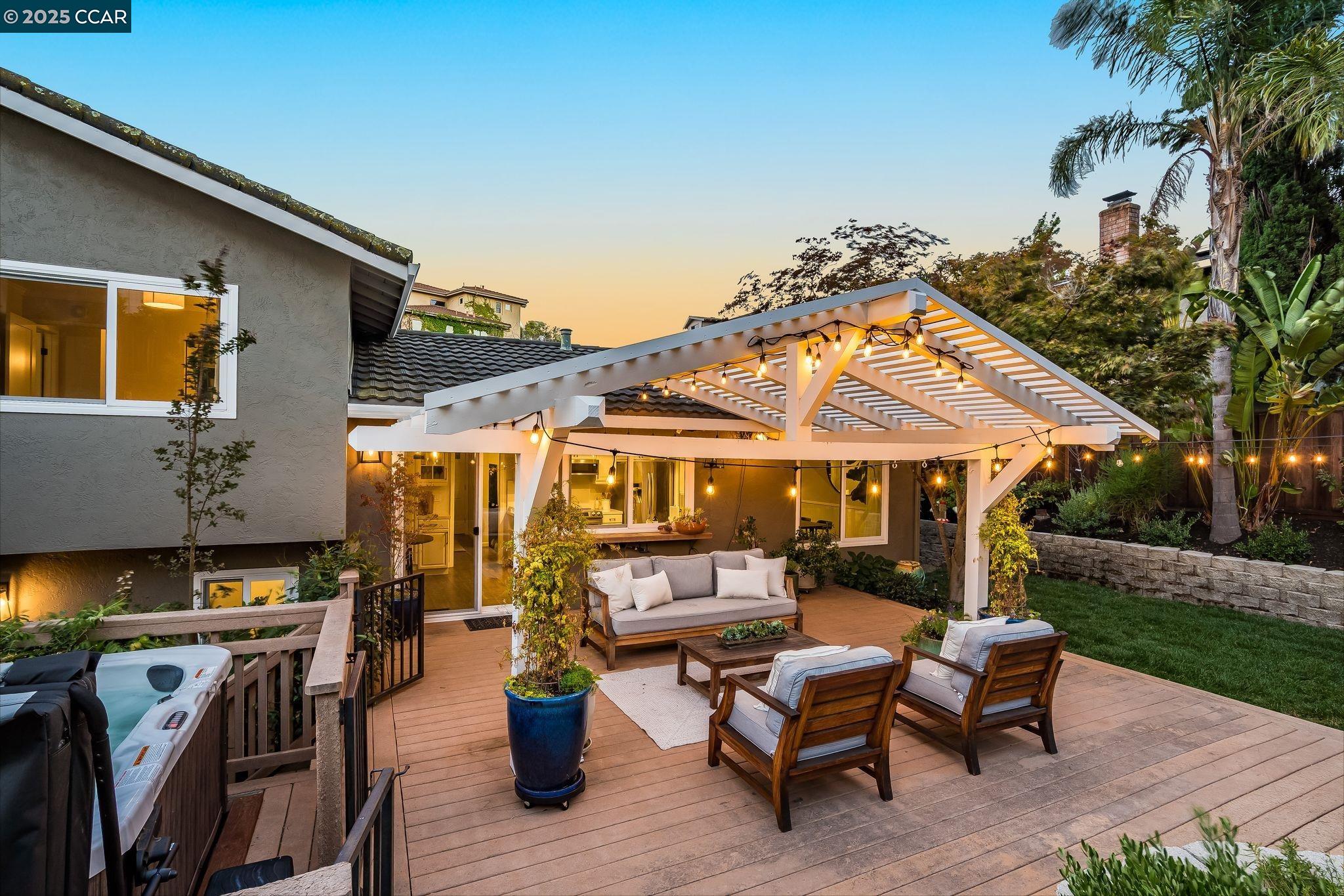 Detail Gallery Image 41 of 47 For 116 Rosemont Ct, Walnut Creek,  CA 94597 - 3 Beds | 2/1 Baths
