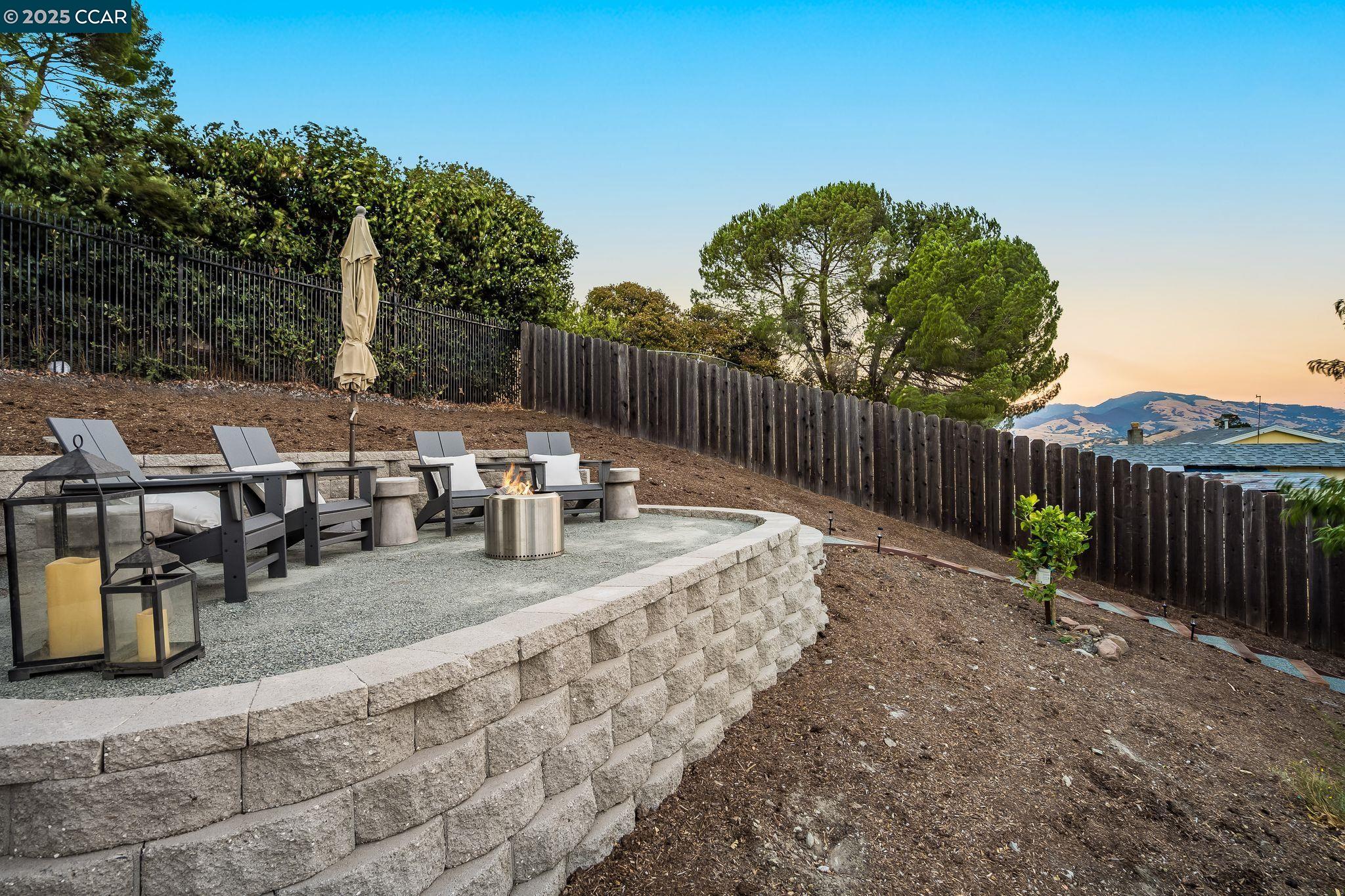 Detail Gallery Image 44 of 47 For 116 Rosemont Ct, Walnut Creek,  CA 94597 - 3 Beds | 2/1 Baths